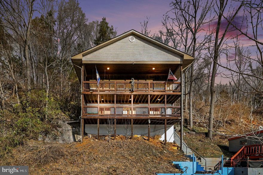 Welcome to this well-maintained 3-bedroom, 2-bath home offering comfortable living across two levels. The property has been thoughtfully cared for, with several components updated in recent years, including an HVAC system installed in September 2025, a roof approximately 3 years old, and a hot water heater about 2 years old. Buyers will appreciate the convenience of street parking, providing ample space for vehicles. The home is set in an area known for its natural scenery, and the surrounding landscape offers a peaceful feel, overlooking the Shenandoah River, providing an appealing backdrop for those who enjoy the outdoors. The home does not belong to an HOA, giving future owners flexibility without association fees or restrictions. Located close to local shopping, this home provides access to everyday conveniences. This is the one!