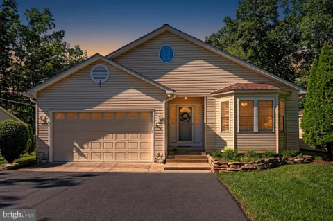 405 Constitution Boulevard, Locust Grove, VA 22508 - MLS#: VAOR2015066