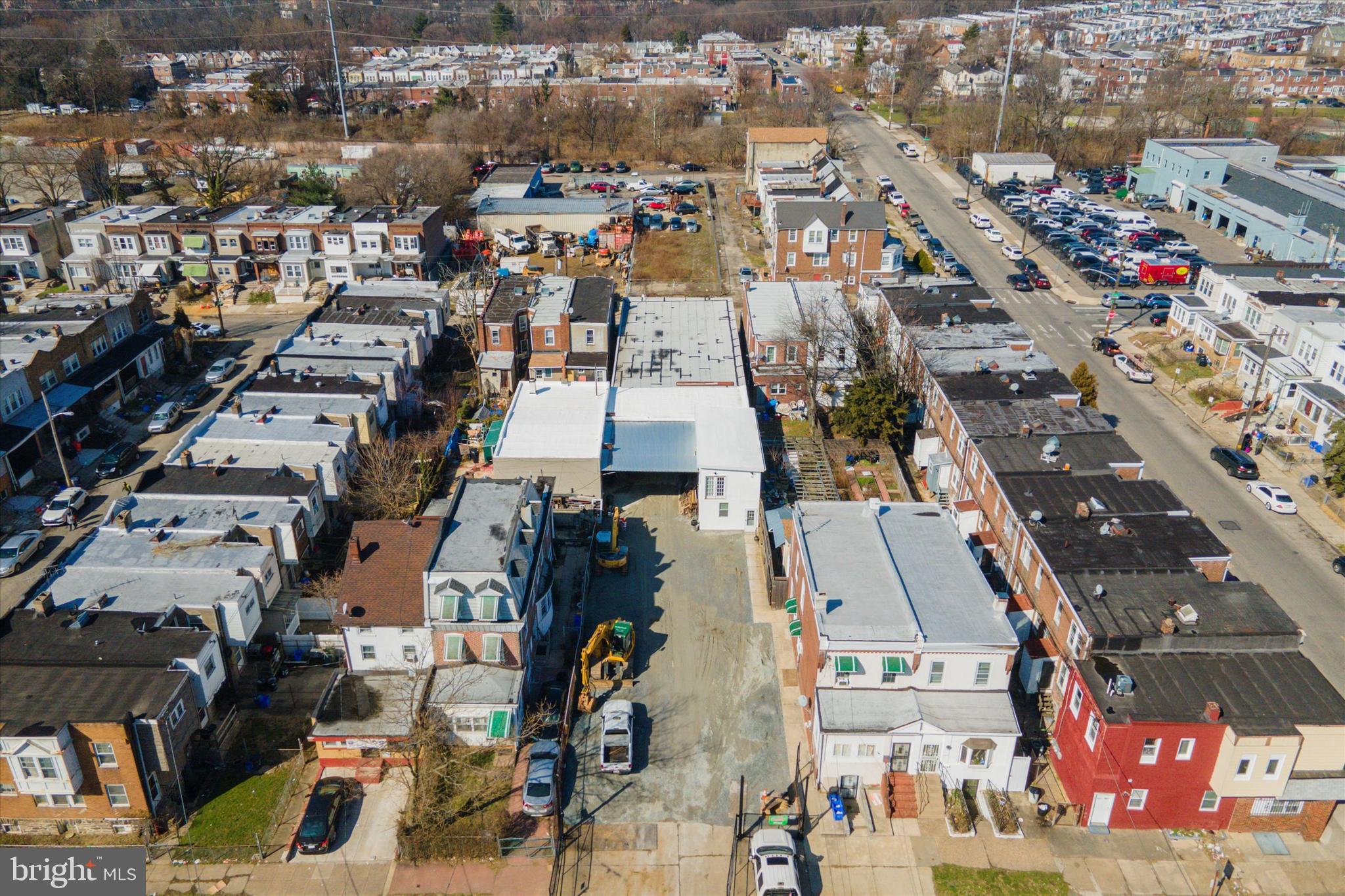 ELMWOOD PARK - Commercial Sale