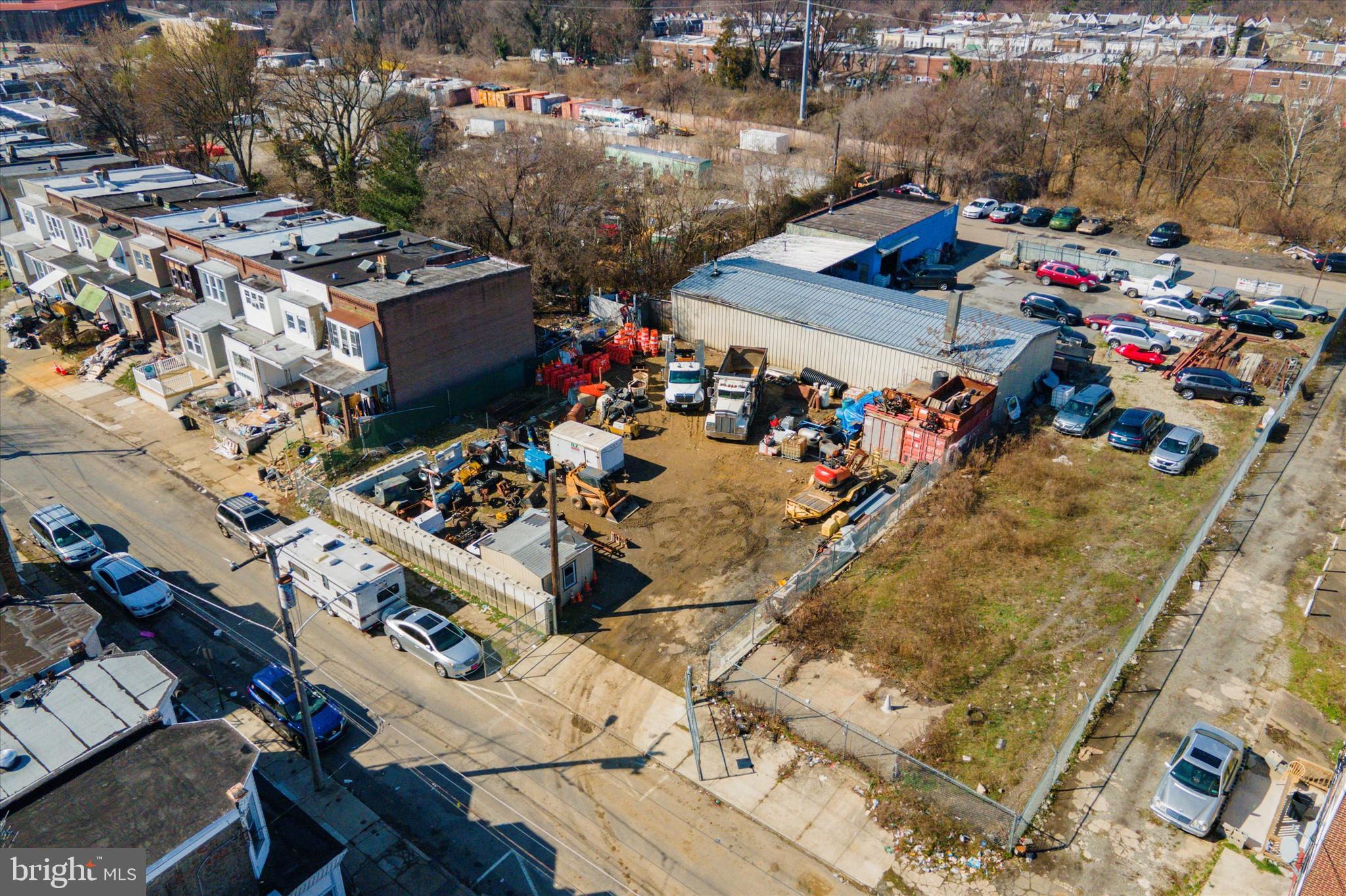 ELMWOOD PARK - Commercial Sale