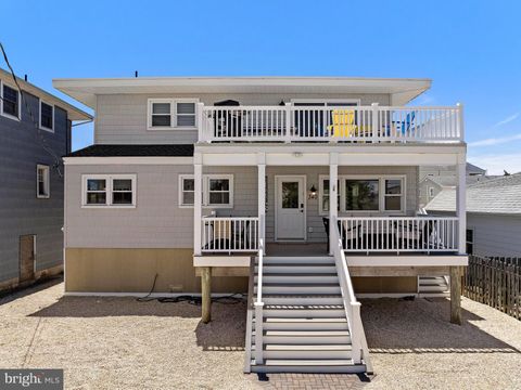 Multifamily For Sale - 340 Kentford Avenue<br/> BEACH HAVEN, NJ 08008