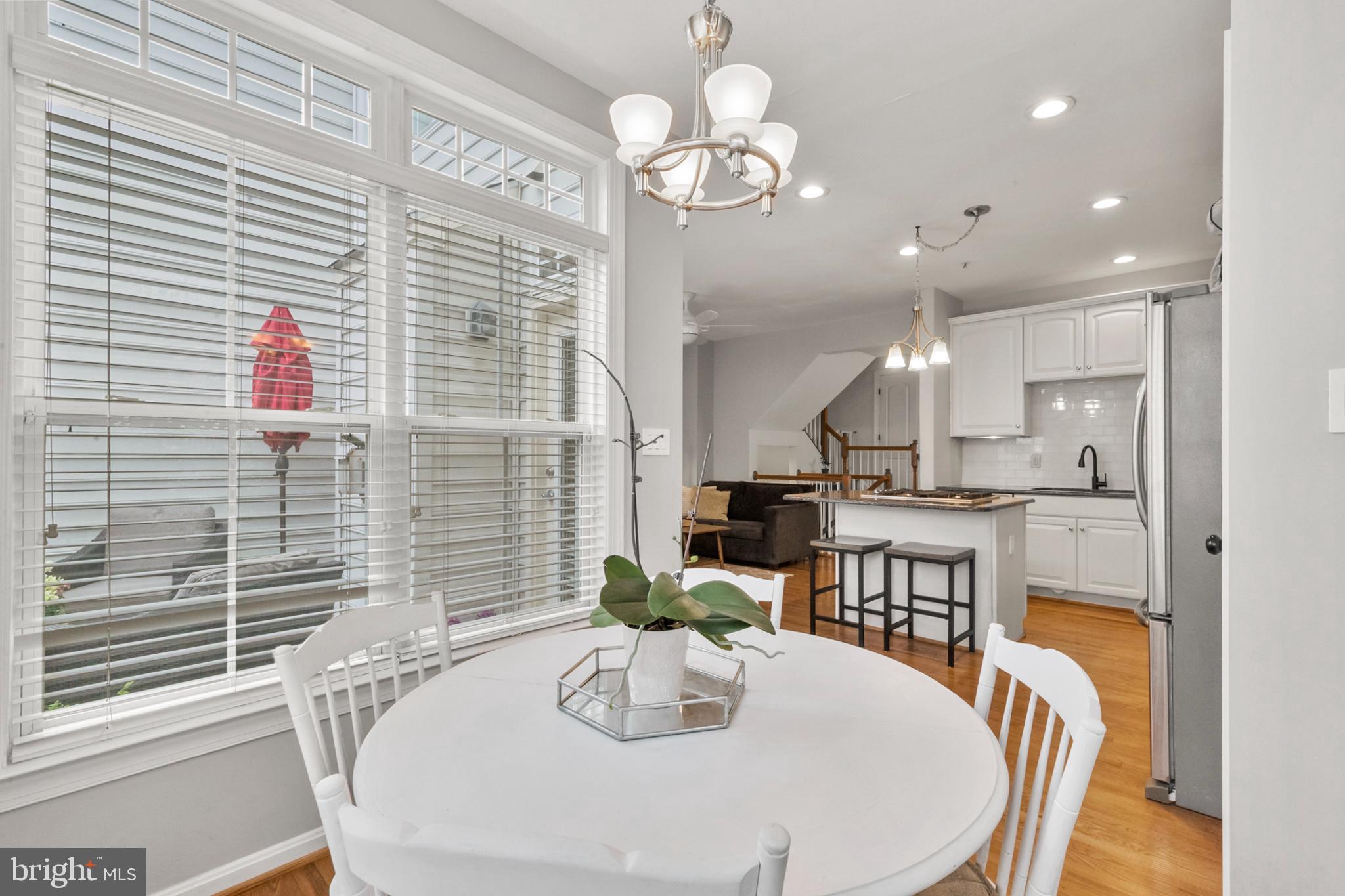 CAMERON STATION - Residential Lease