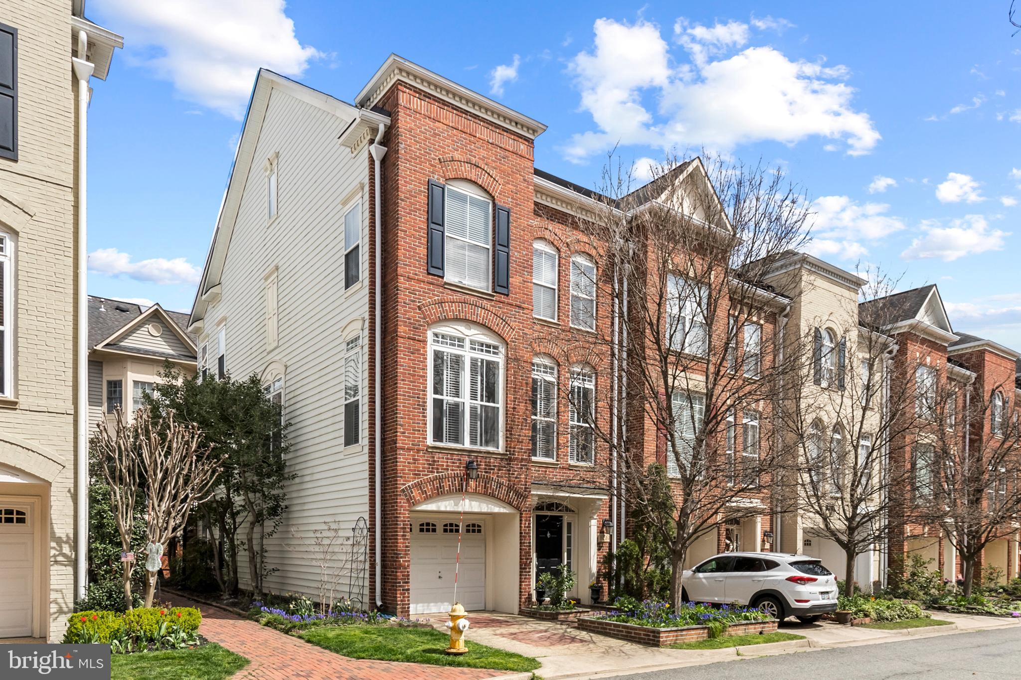 CAMERON STATION - Residential Lease