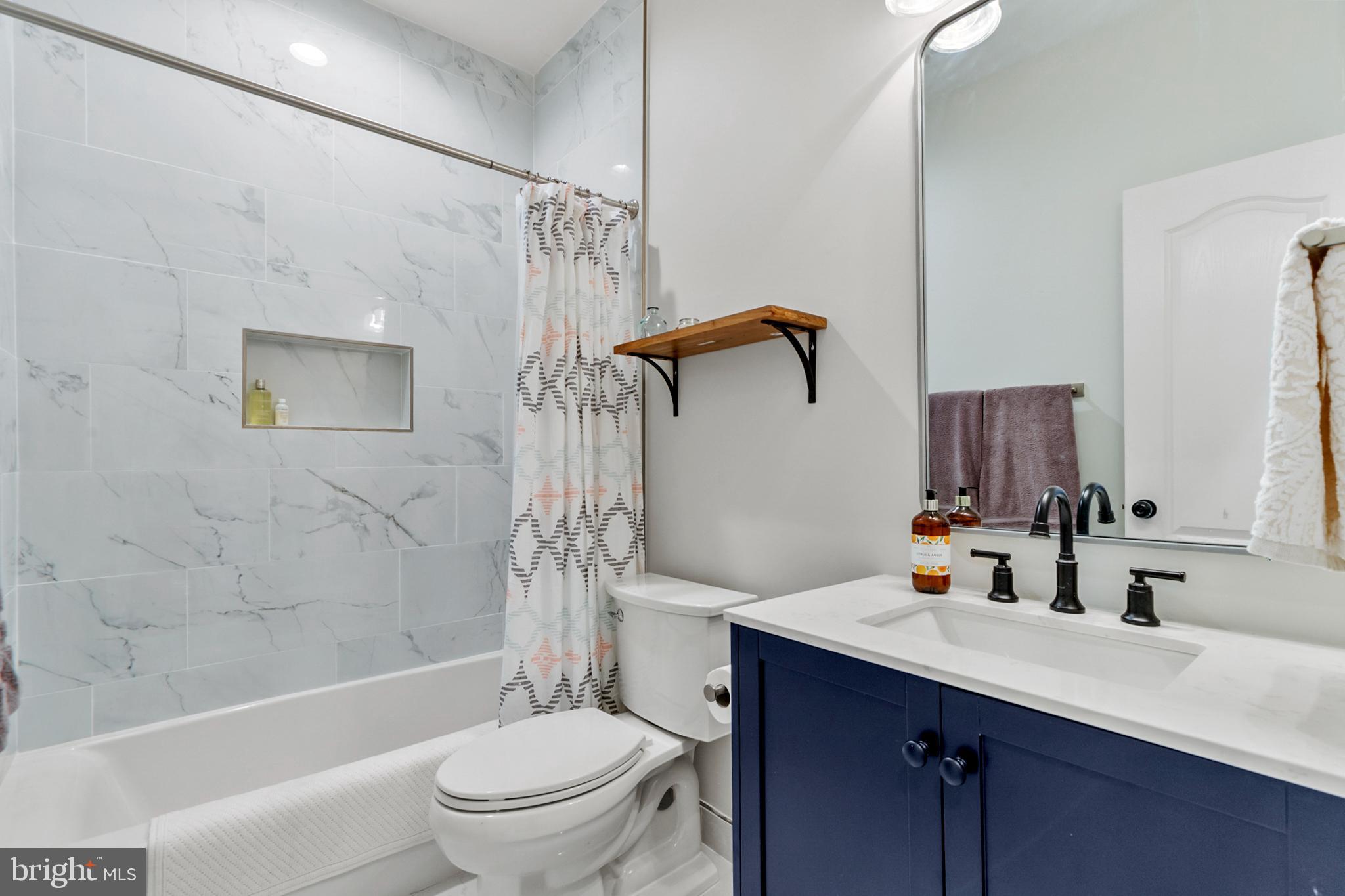 CAMERON STATION - Residential Lease