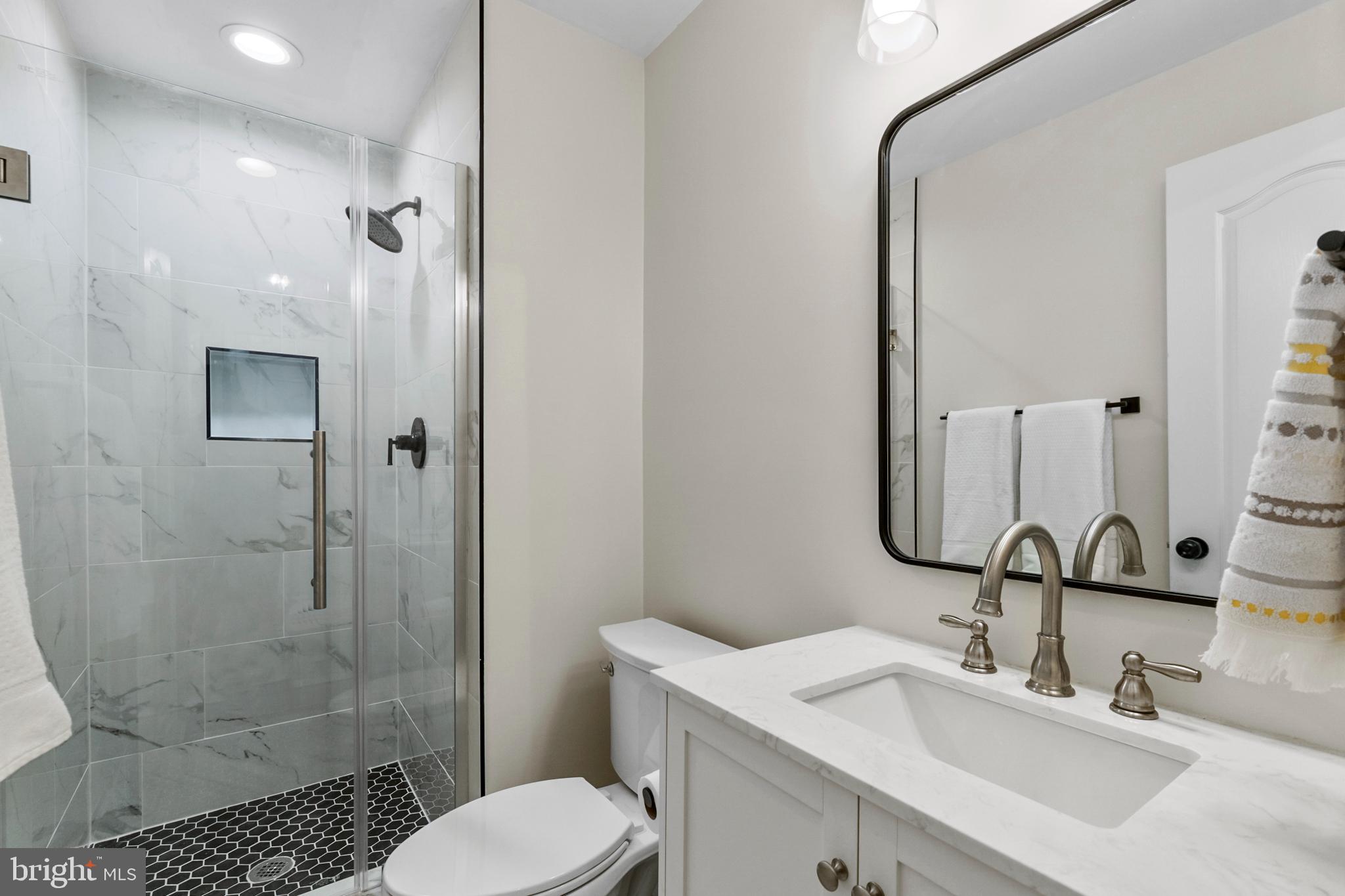 CAMERON STATION - Residential Lease