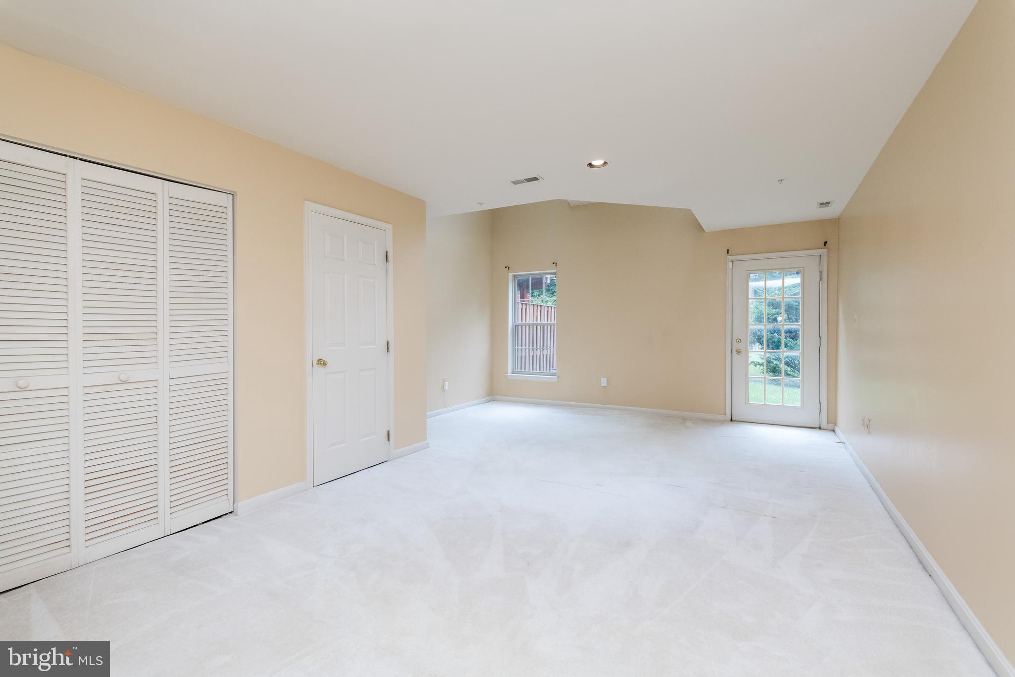 OWINGS MILLS NEW TOWN - Residential