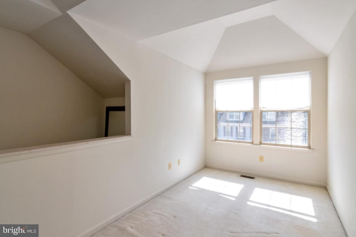 OWINGS MILLS NEW TOWN - Residential