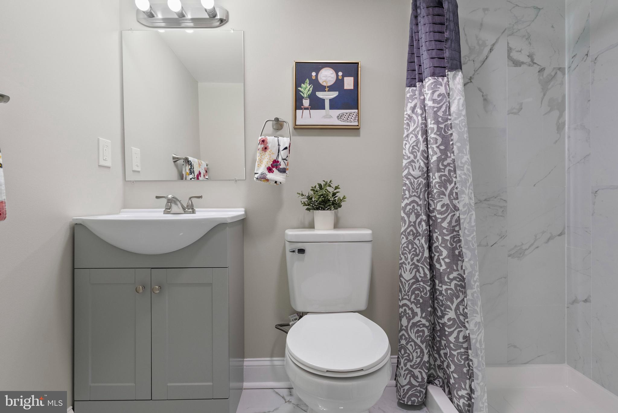 NORTHWOOD - Residential