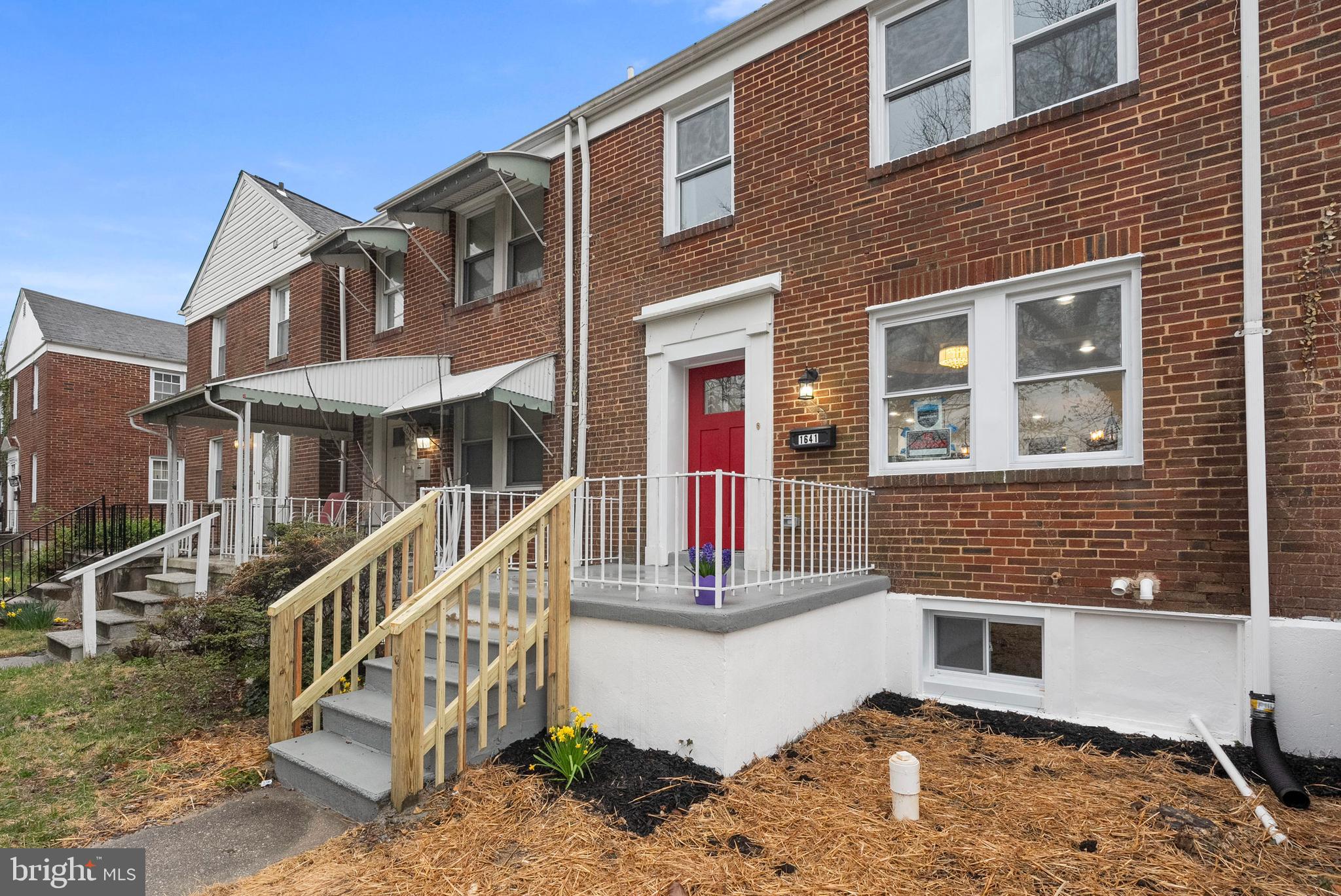 NORTHWOOD - Residential