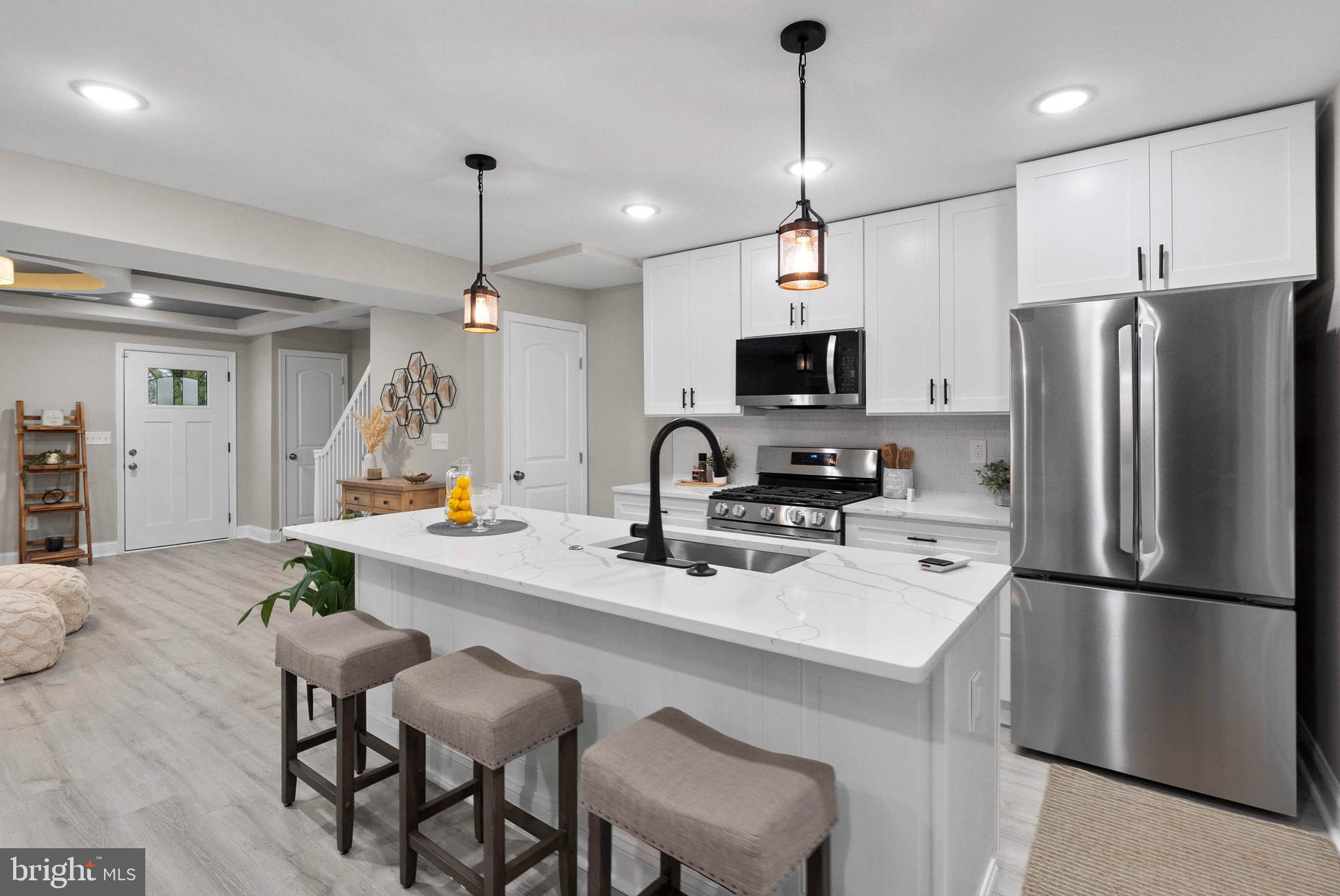 NORTHWOOD - Residential