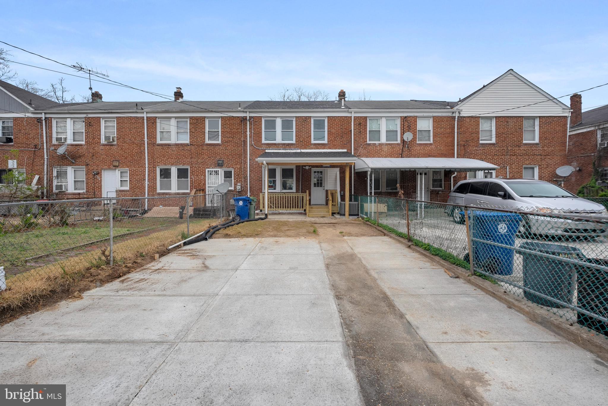 NORTHWOOD - Residential