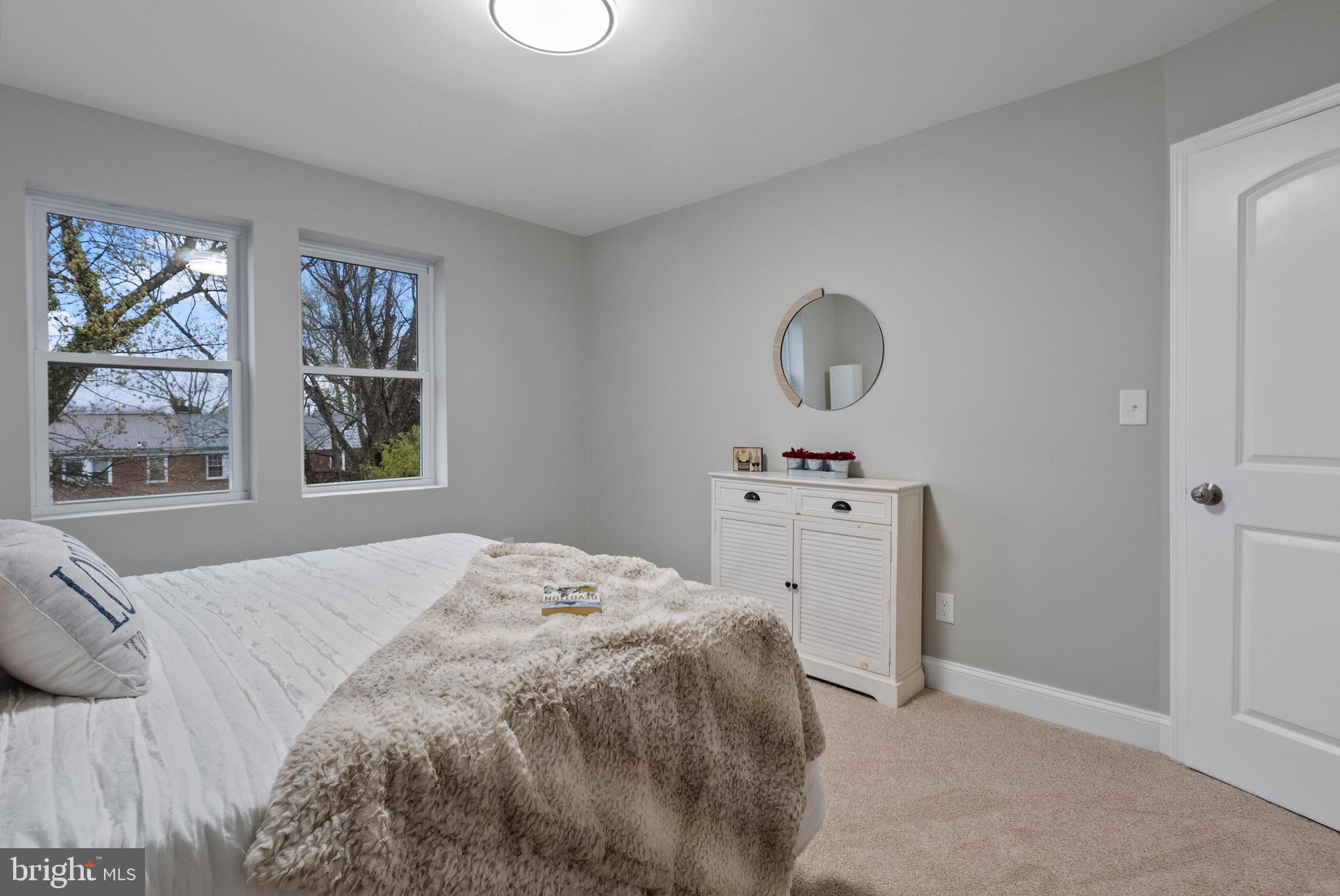 NORTHWOOD - Residential