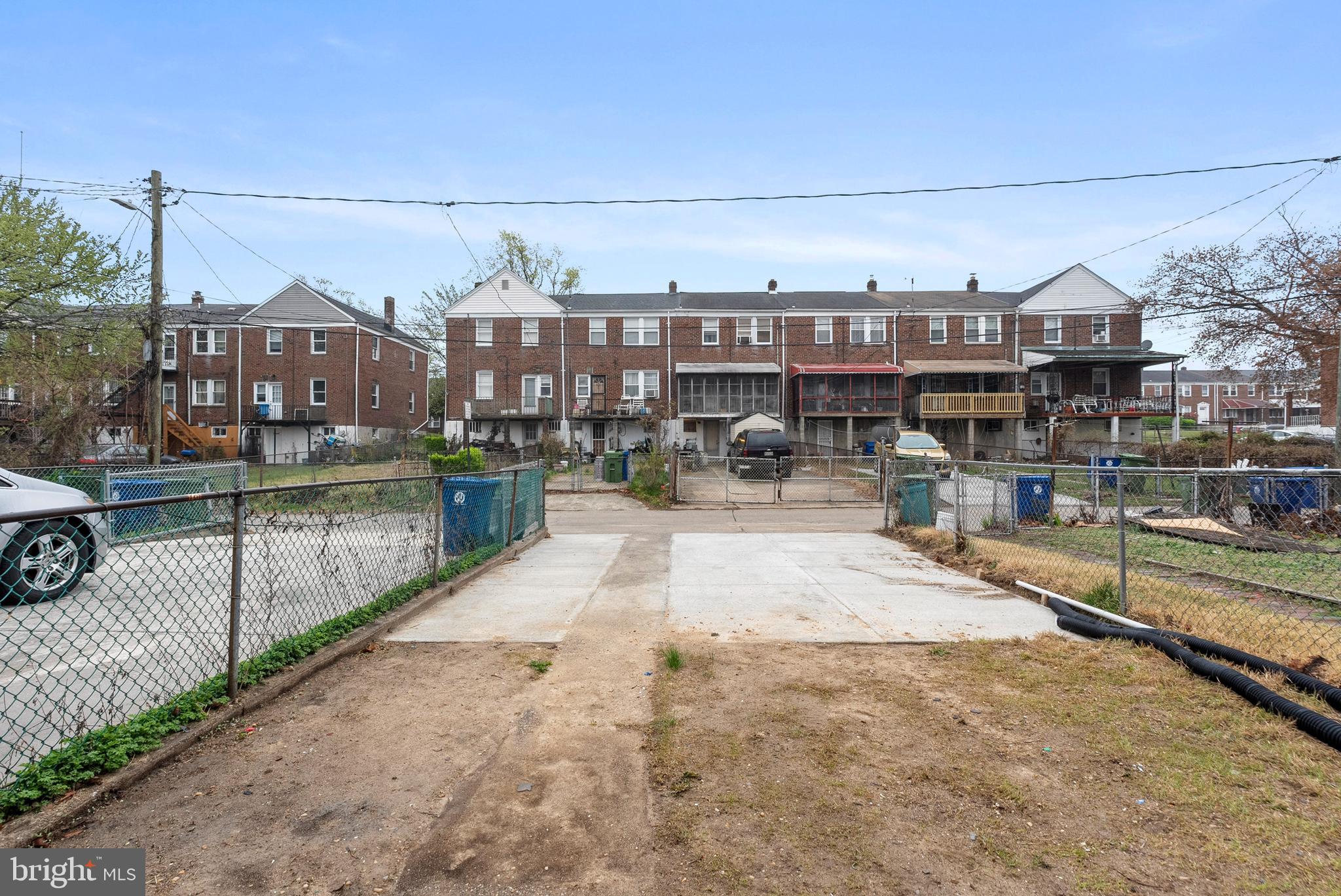 NORTHWOOD - Residential