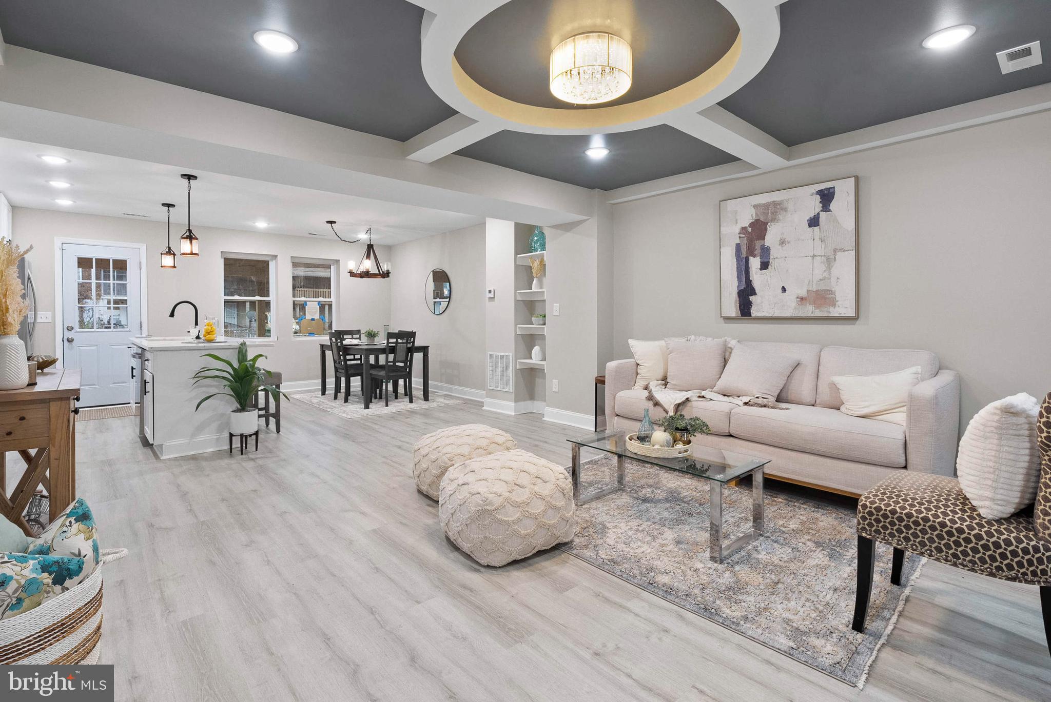 NORTHWOOD - Residential