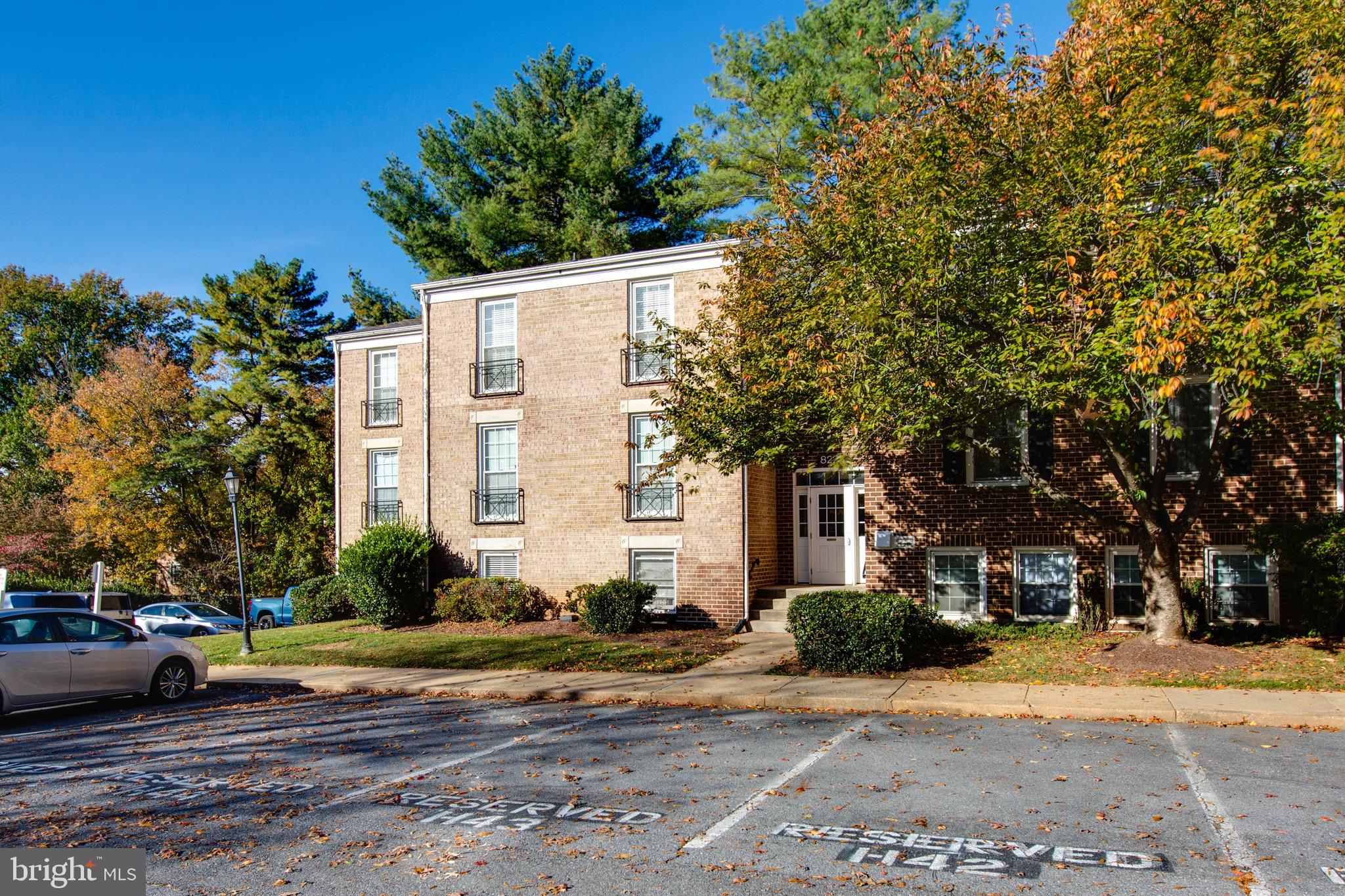 POTOMAC OAKS - Residential Lease