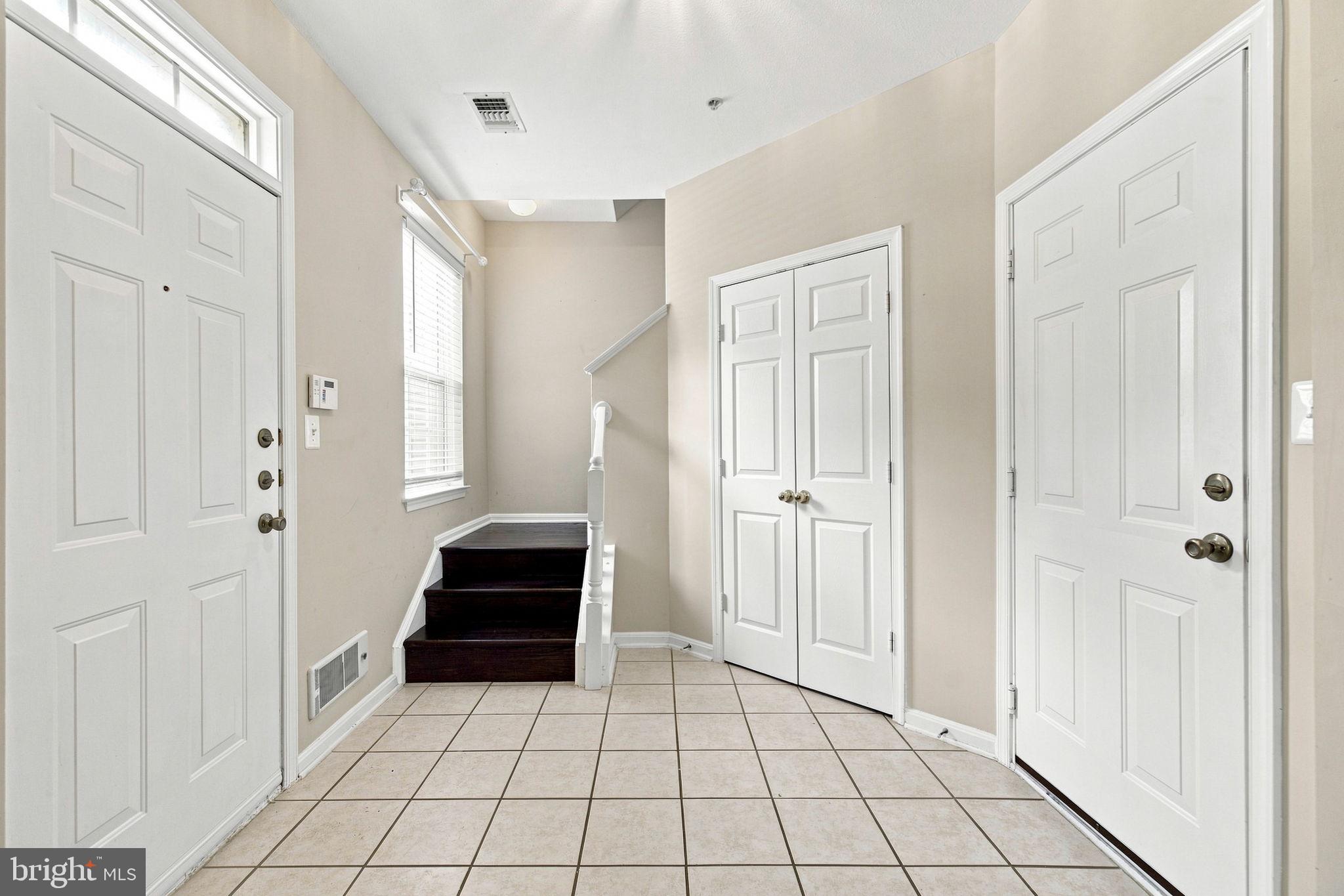 21790 DRAGONS GREEN SQUARE