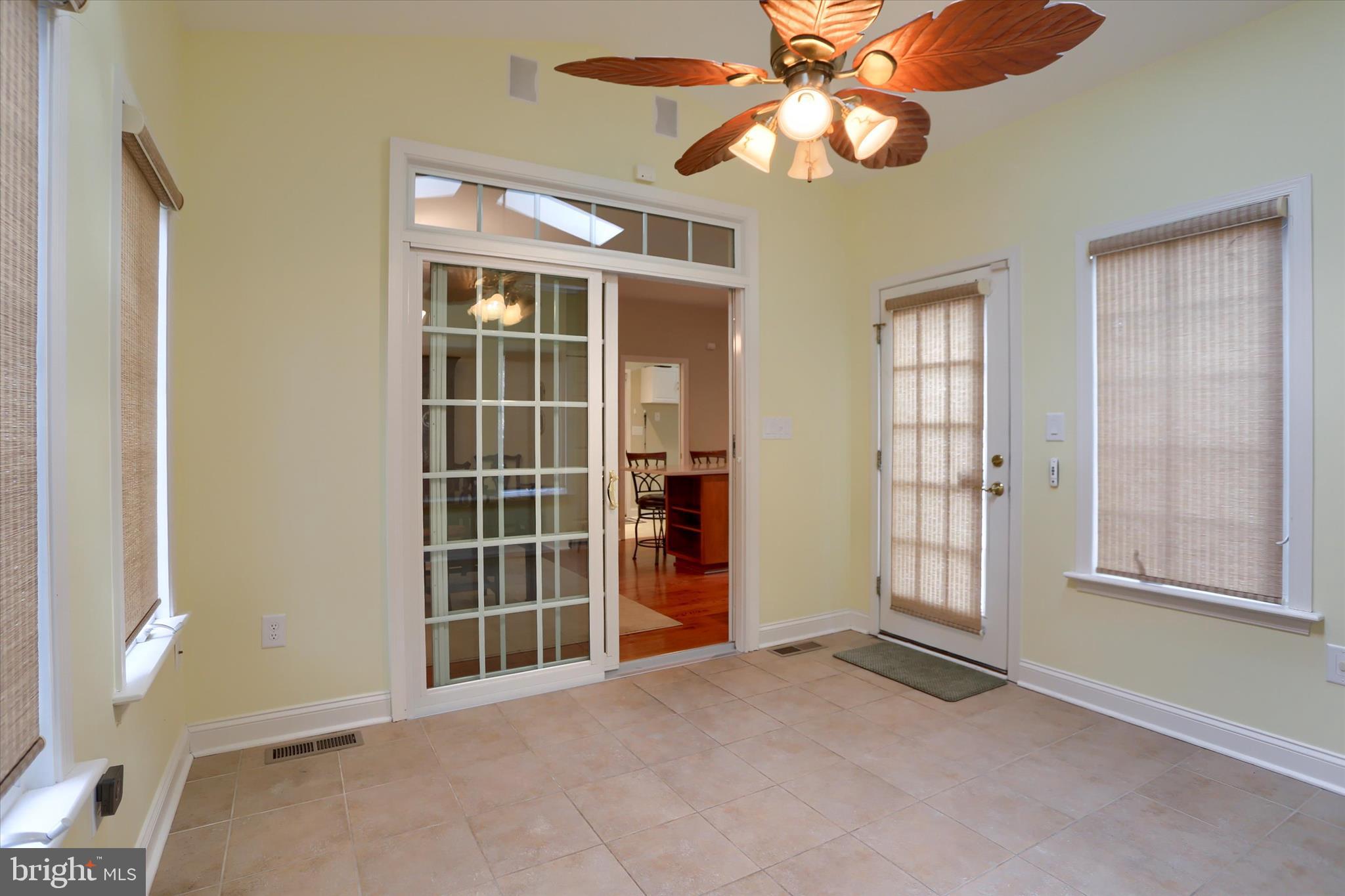 WHELAN CROSSING - Residential