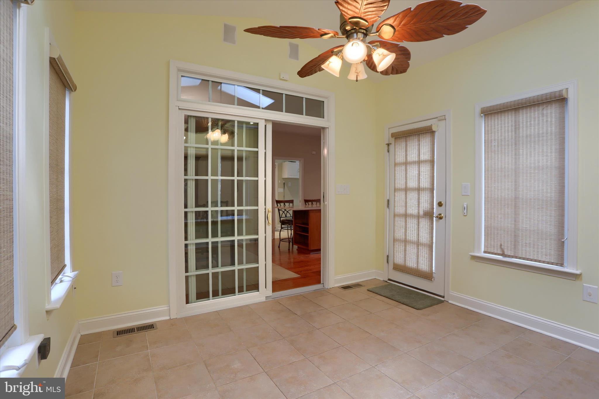 WHELAN CROSSING - Residential