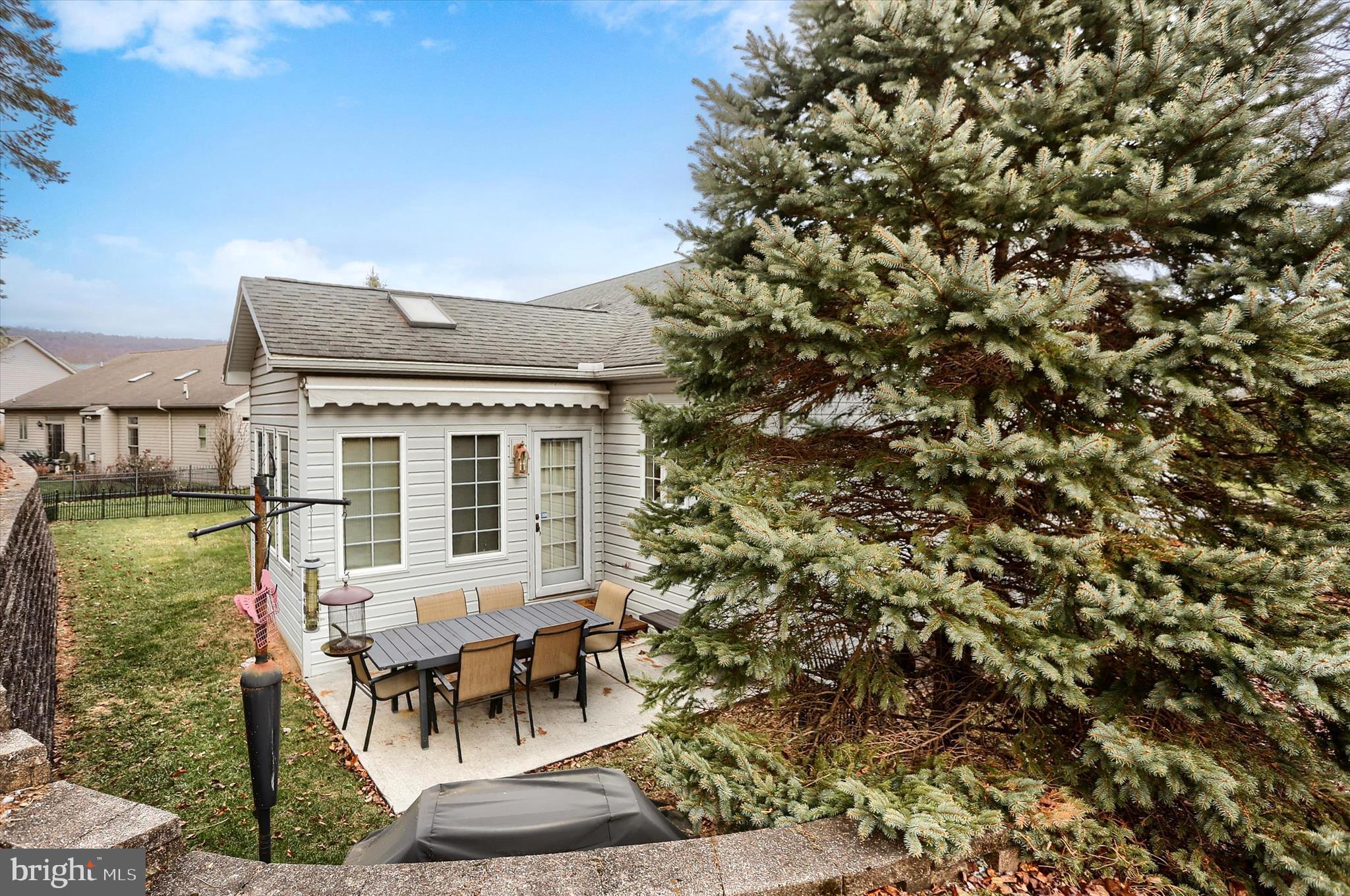 WHELAN CROSSING - Residential