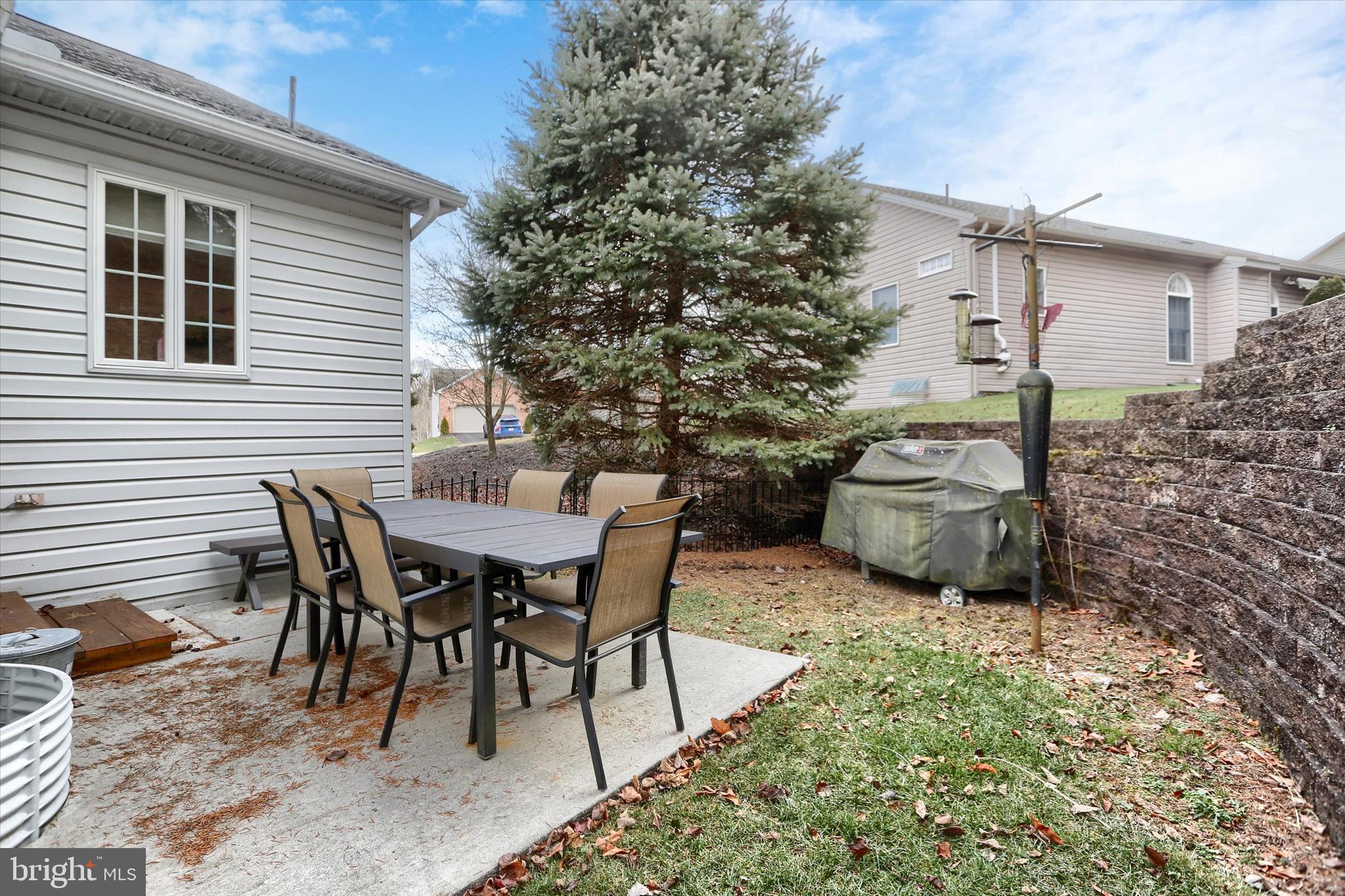 WHELAN CROSSING - Residential