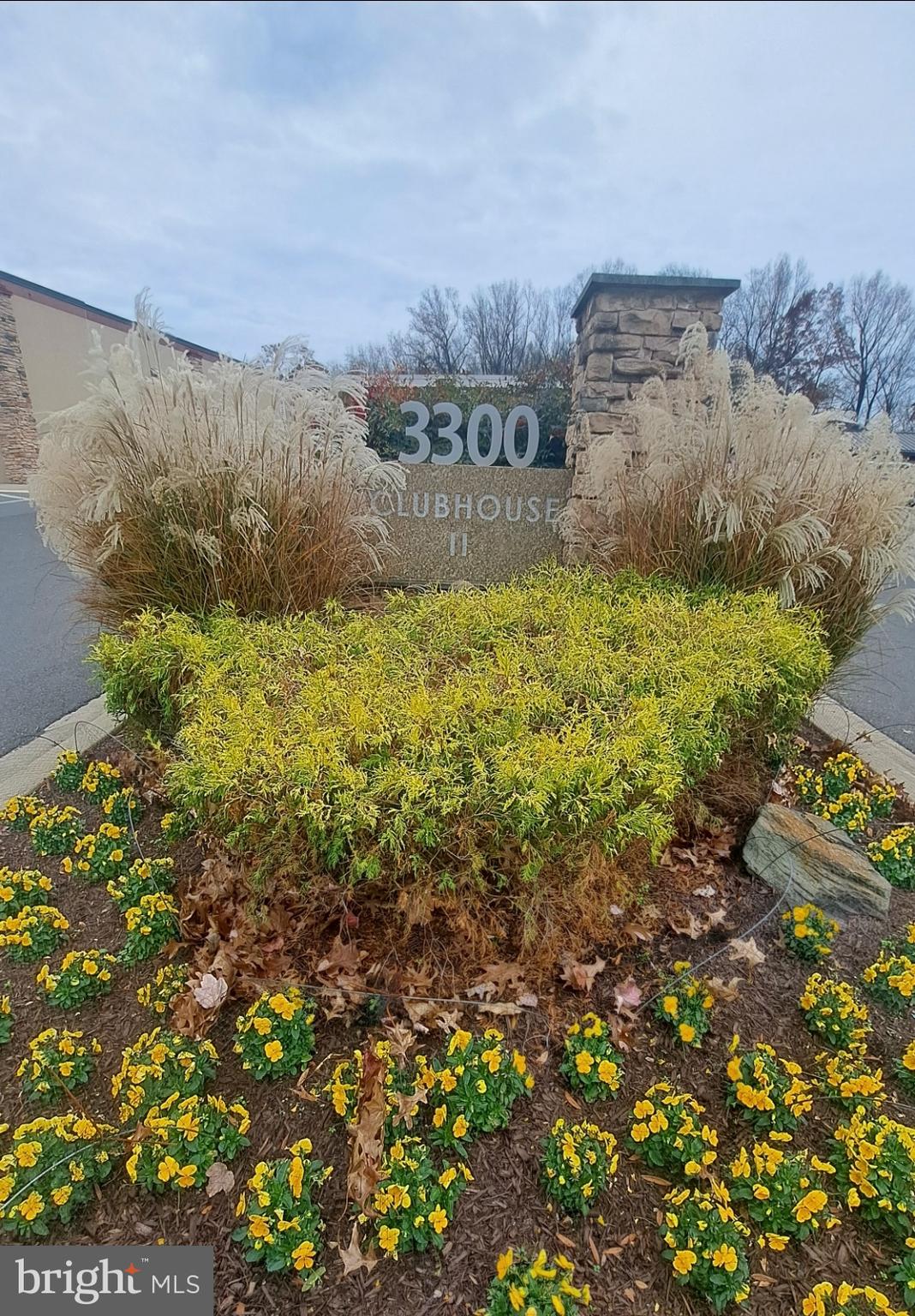 FAIRWAYS NORTH - Residential