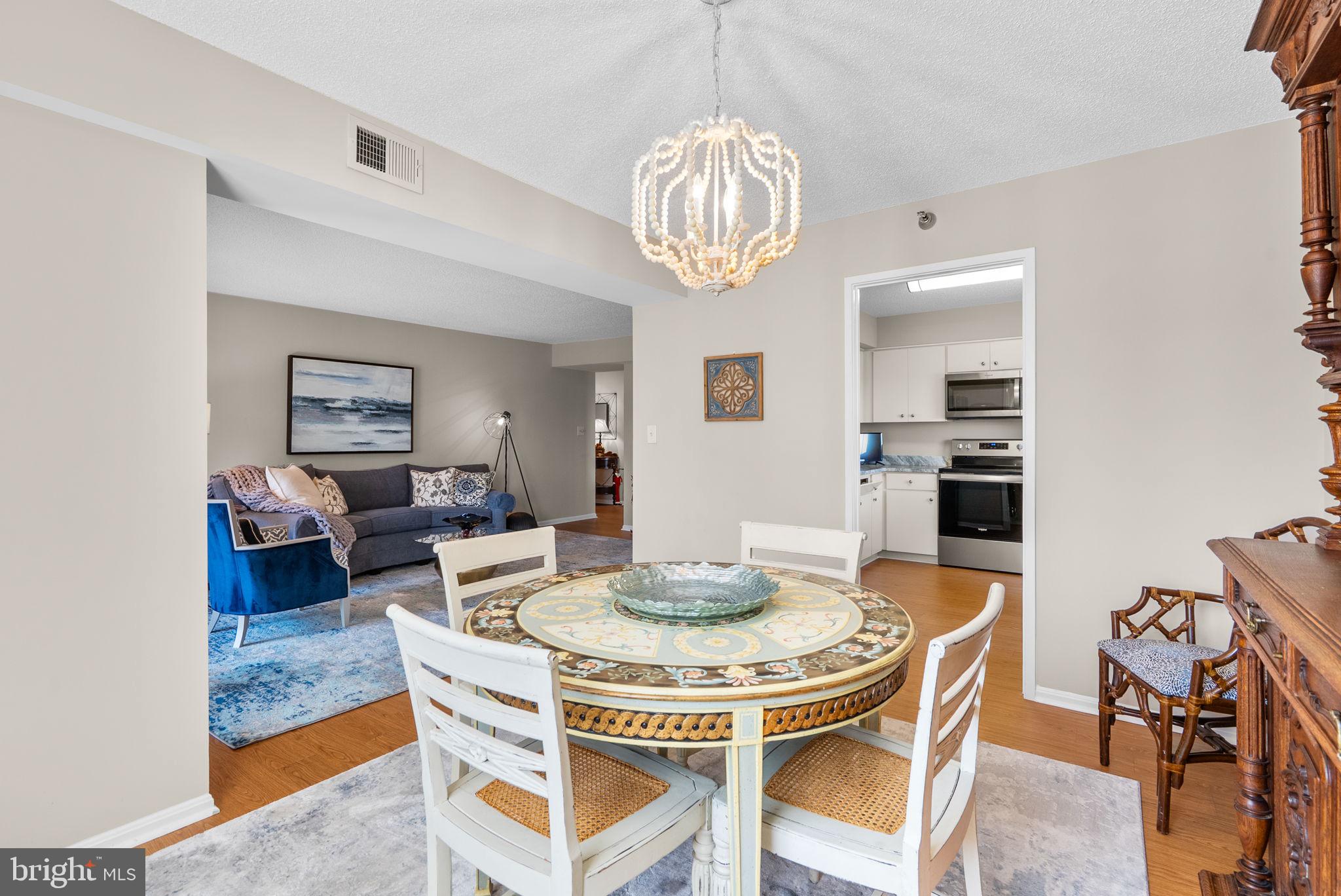 FAIRWAYS NORTH - Residential