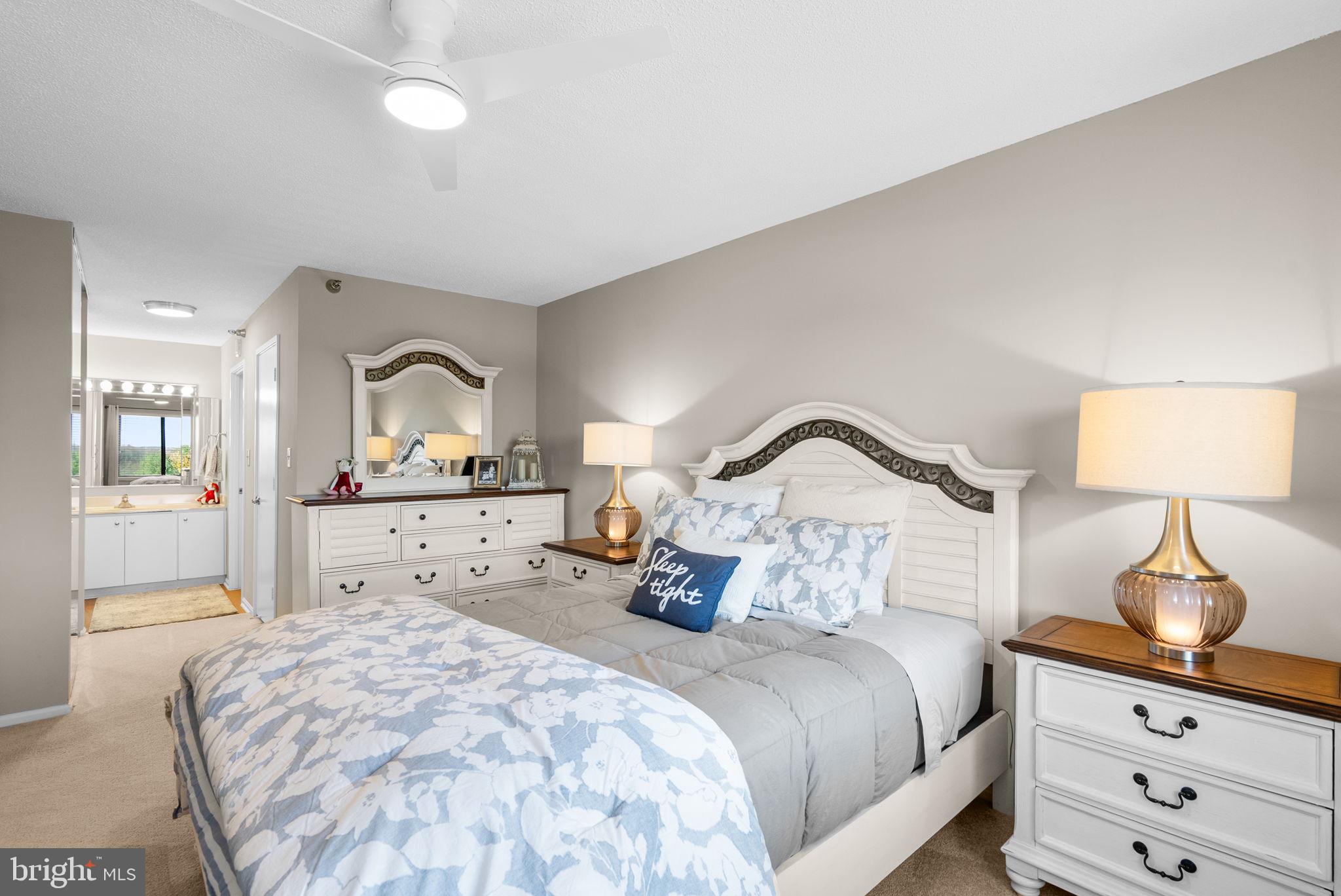 FAIRWAYS NORTH - Residential