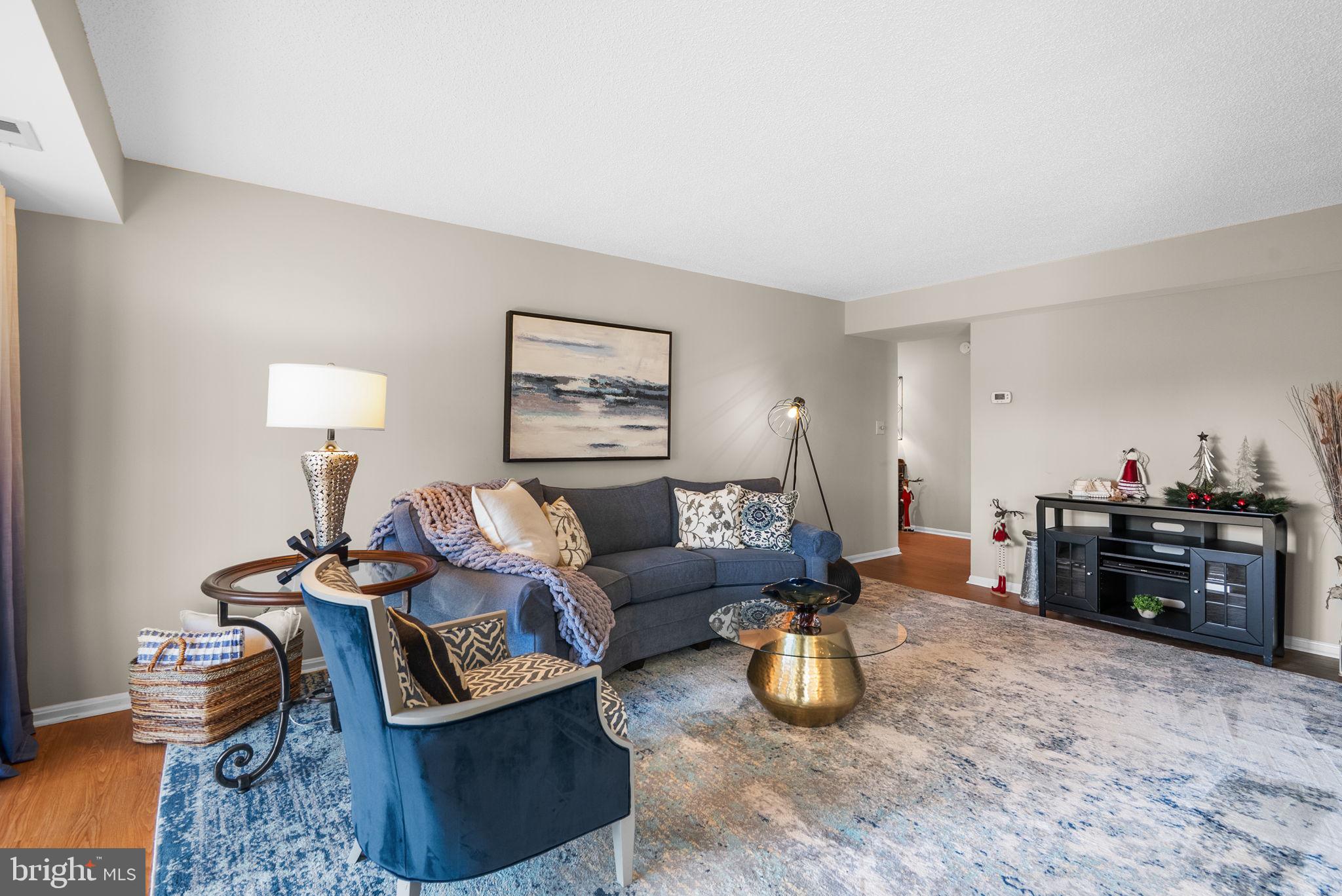 FAIRWAYS NORTH - Residential