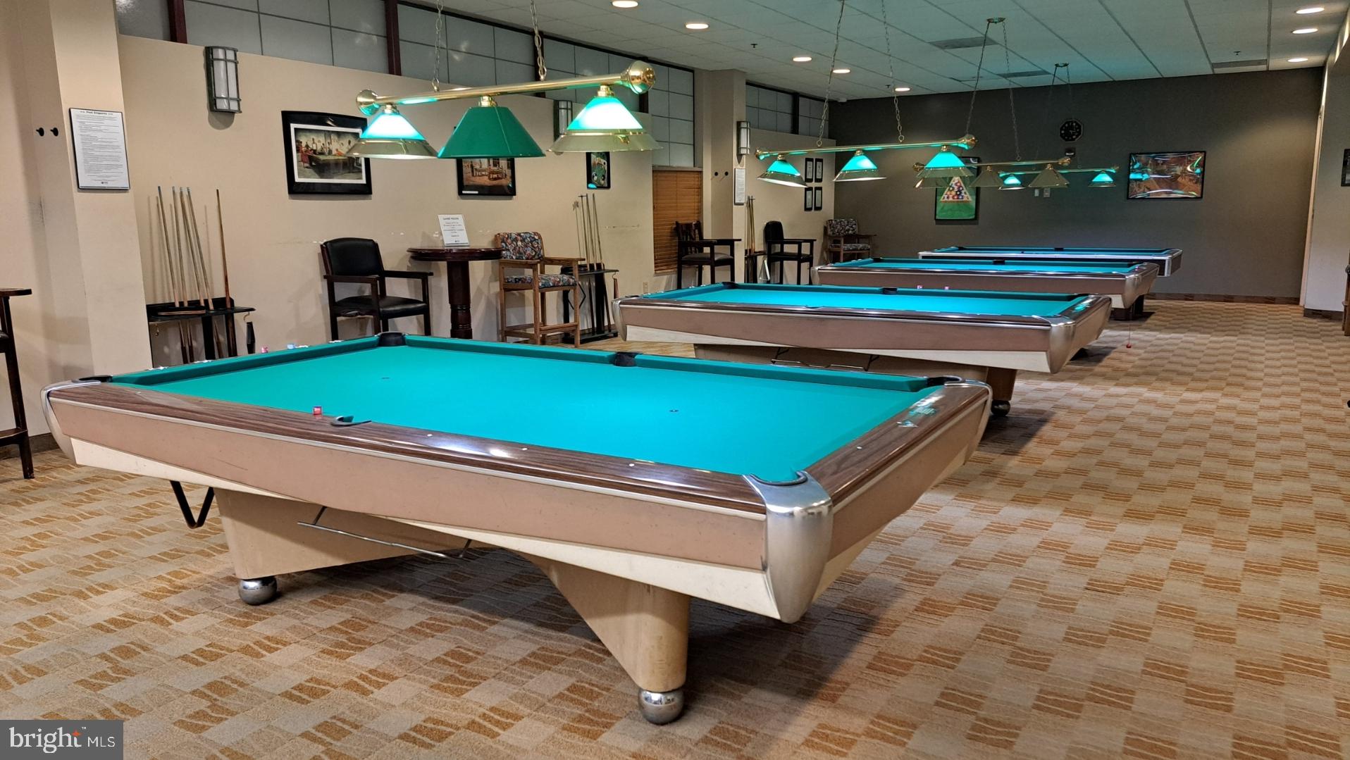 FAIRWAYS NORTH - Residential