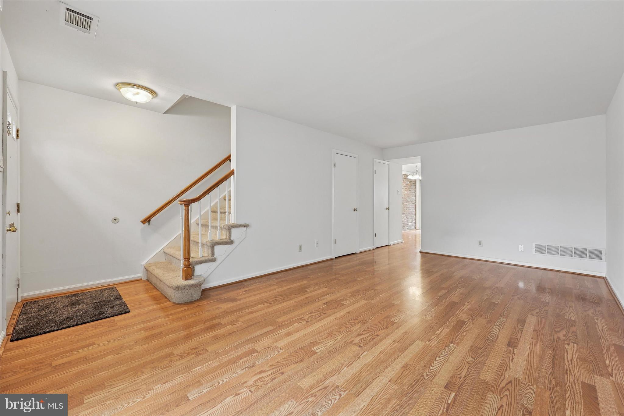 GEORGETOWN OF PHIL - Residential Lease