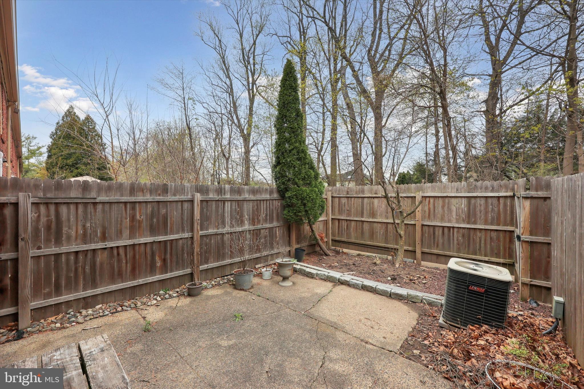 GEORGETOWN OF PHIL - Residential Lease