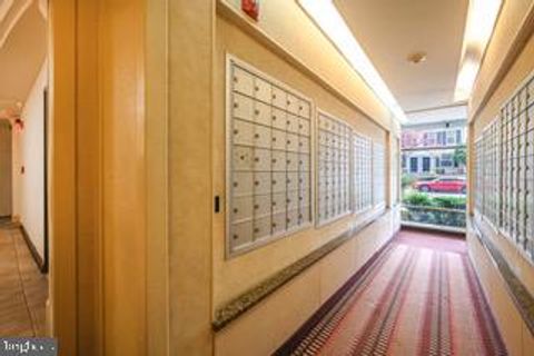Tiny photo for 950 NW 25th Street NW, WASHINGTON, DC 20037 (MLS # DCDC2259570)
