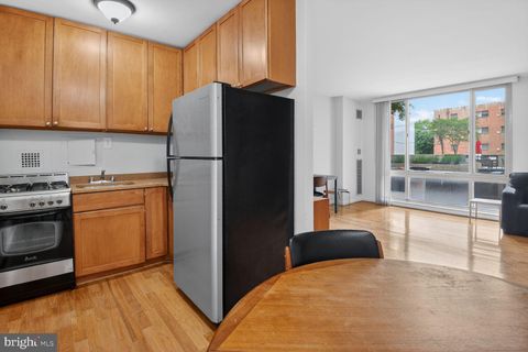 Tiny photo for 950 NW 25th Street NW, WASHINGTON, DC 20037 (MLS # DCDC2259570)