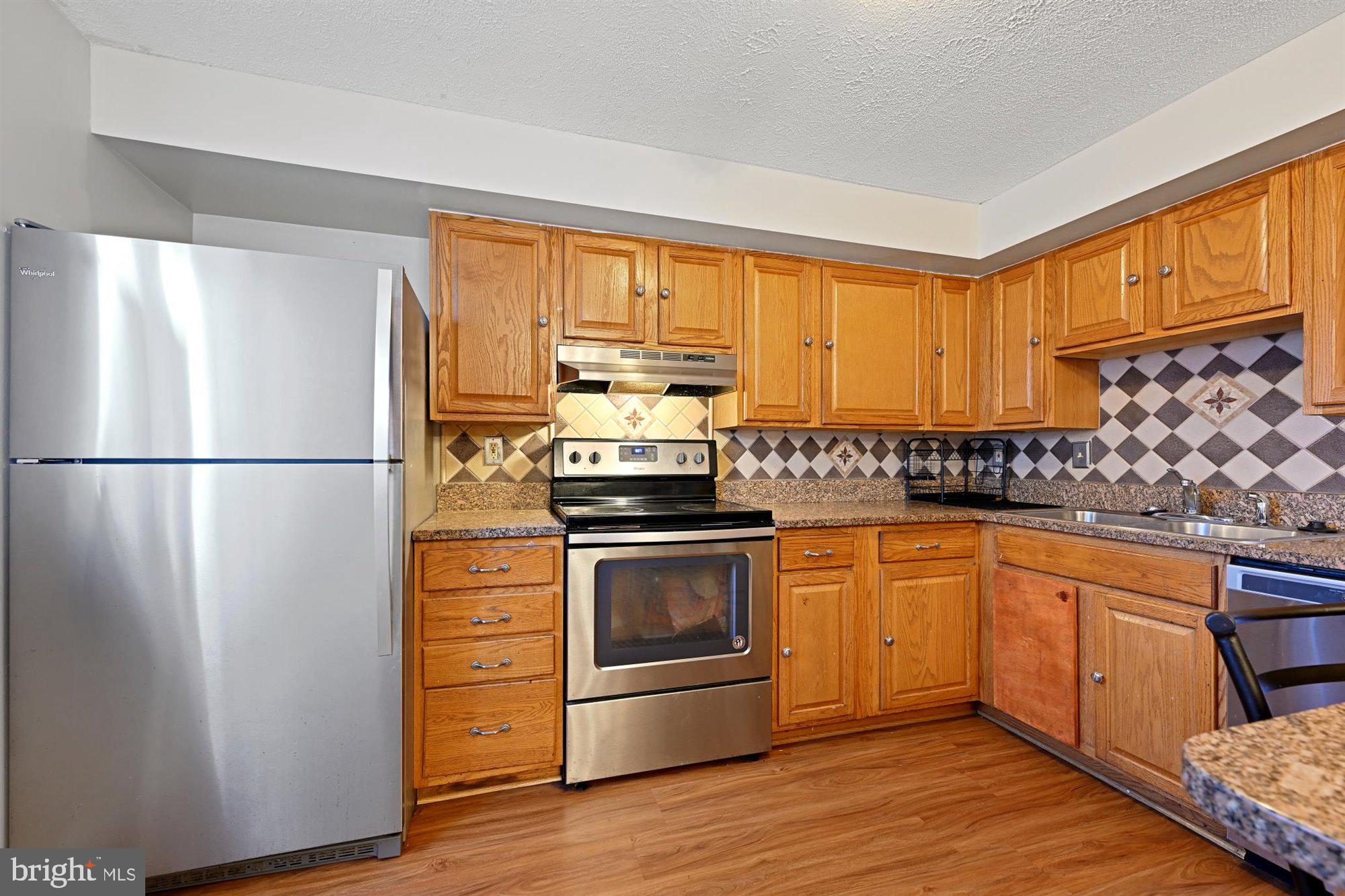 CROSBY HILL - Residential