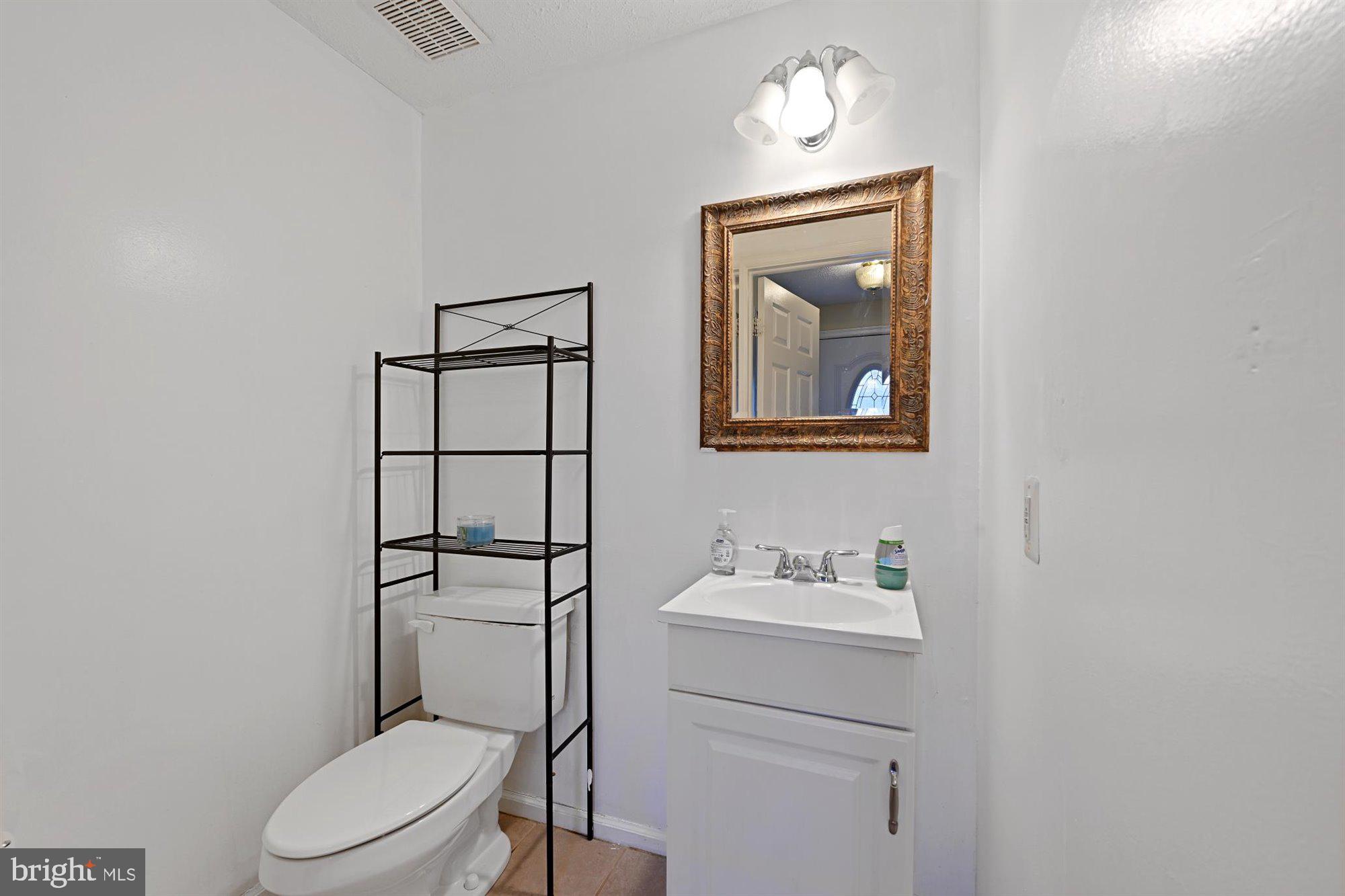 CROSBY HILL - Residential