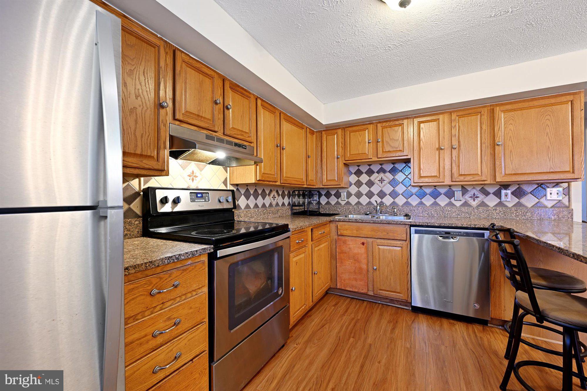 CROSBY HILL - Residential