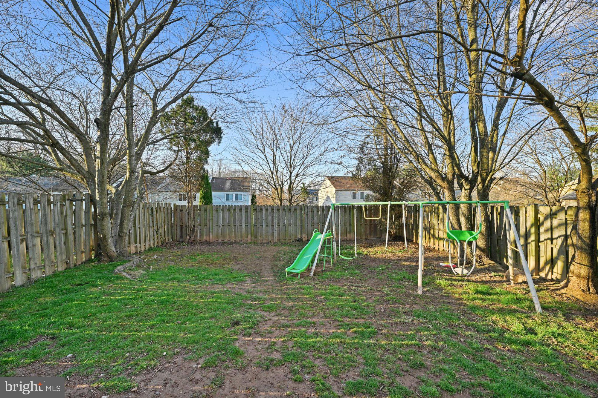 CROSBY HILL - Residential