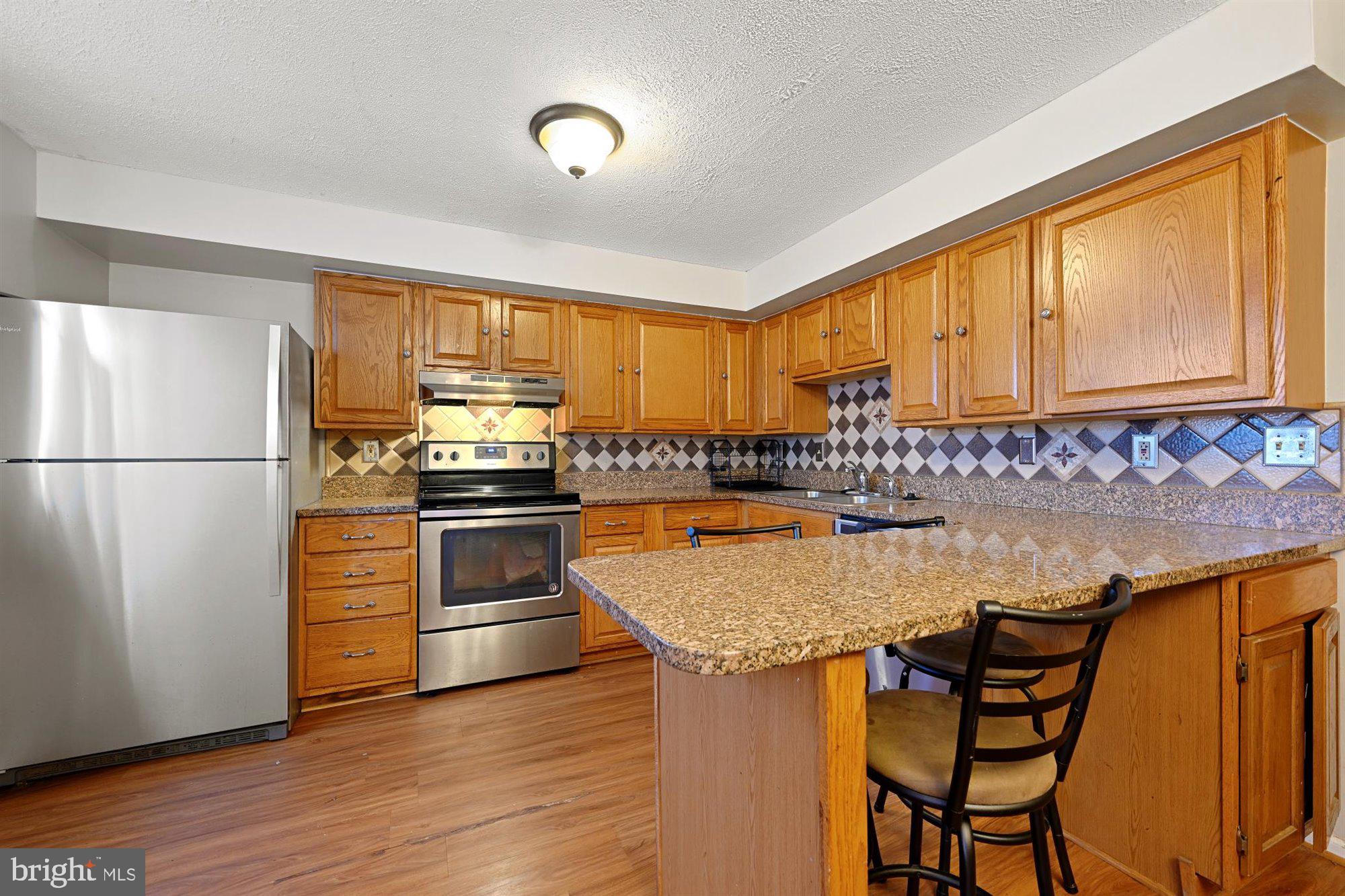 CROSBY HILL - Residential