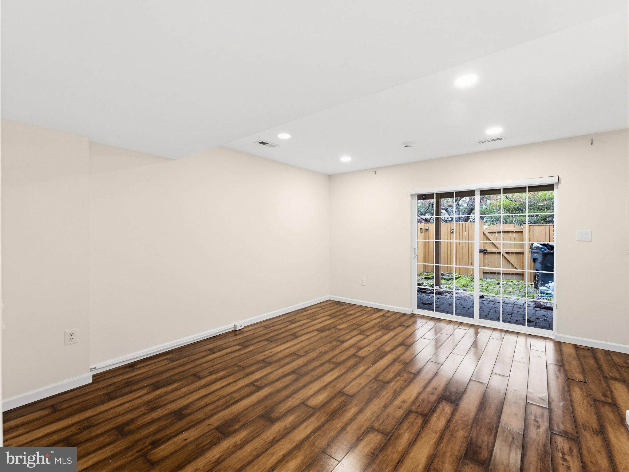 12212 DENSMORE COURT