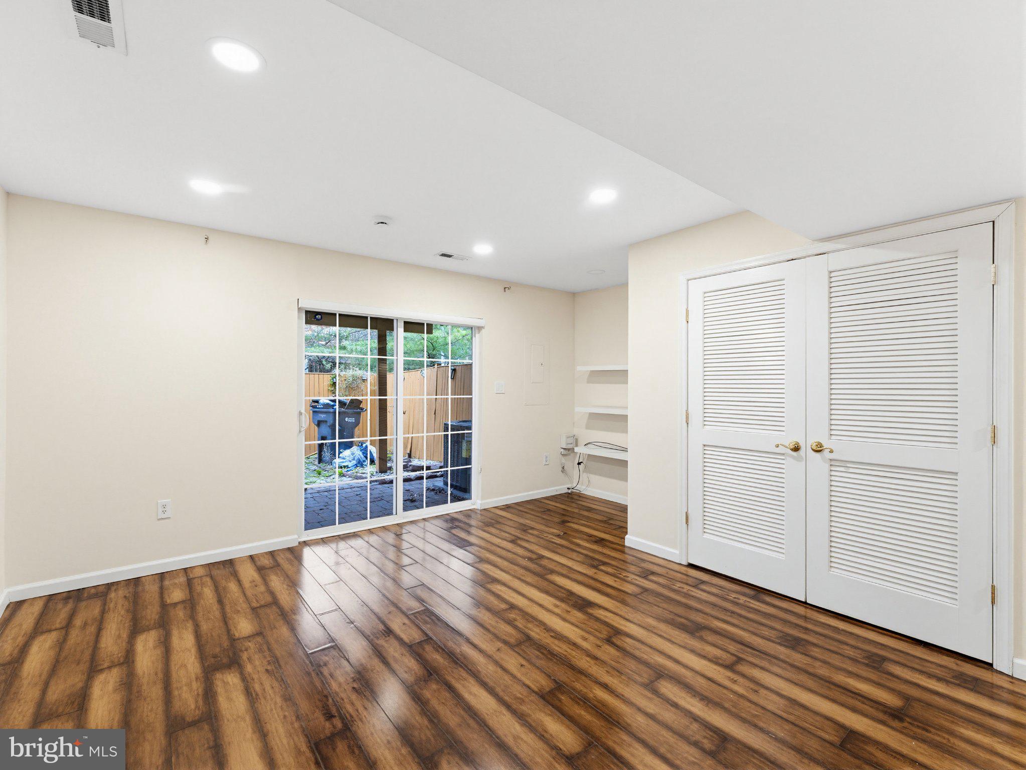 12212 DENSMORE COURT