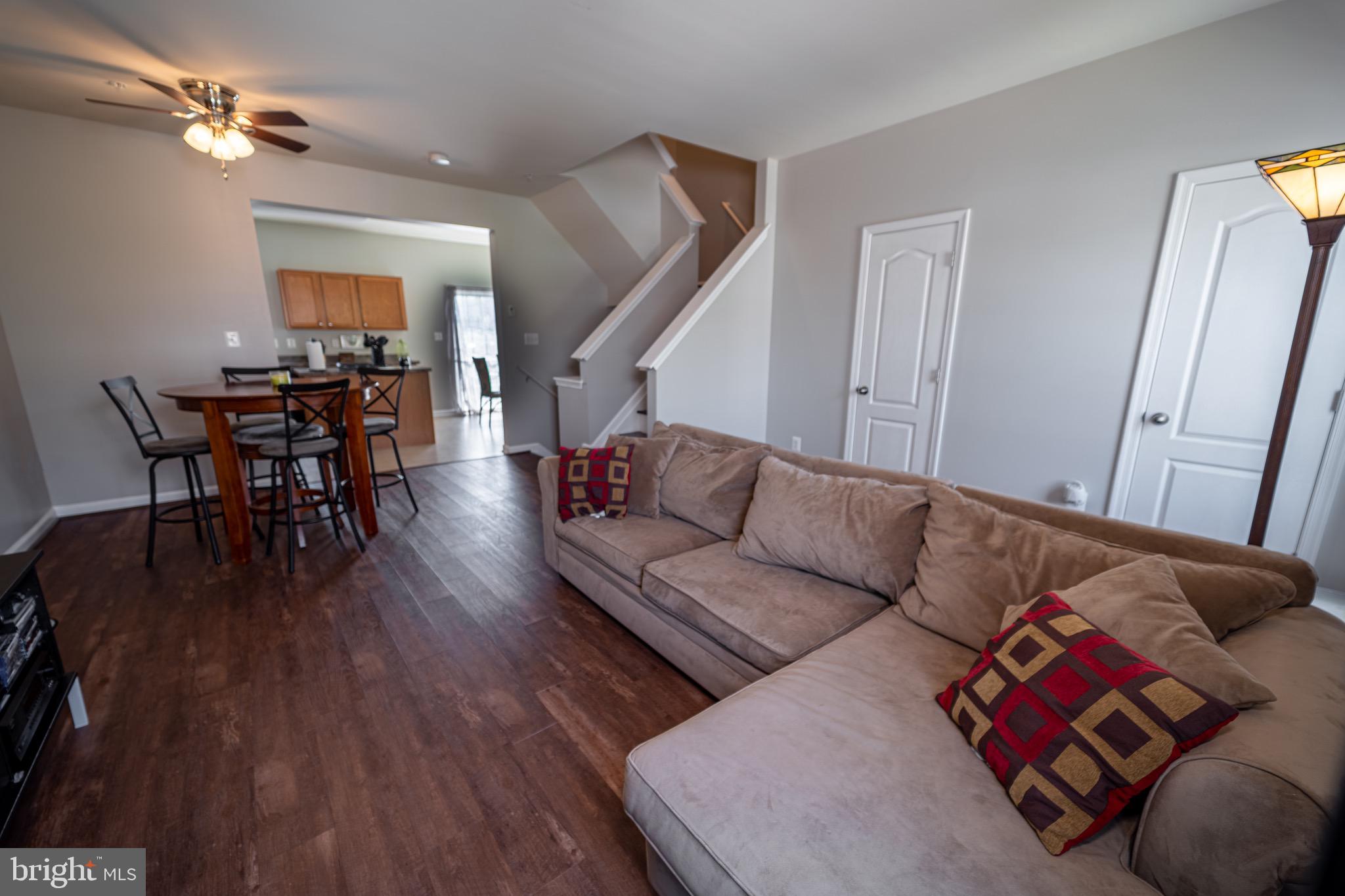 FAIRWAY VILLAGE TOWNS - Residential