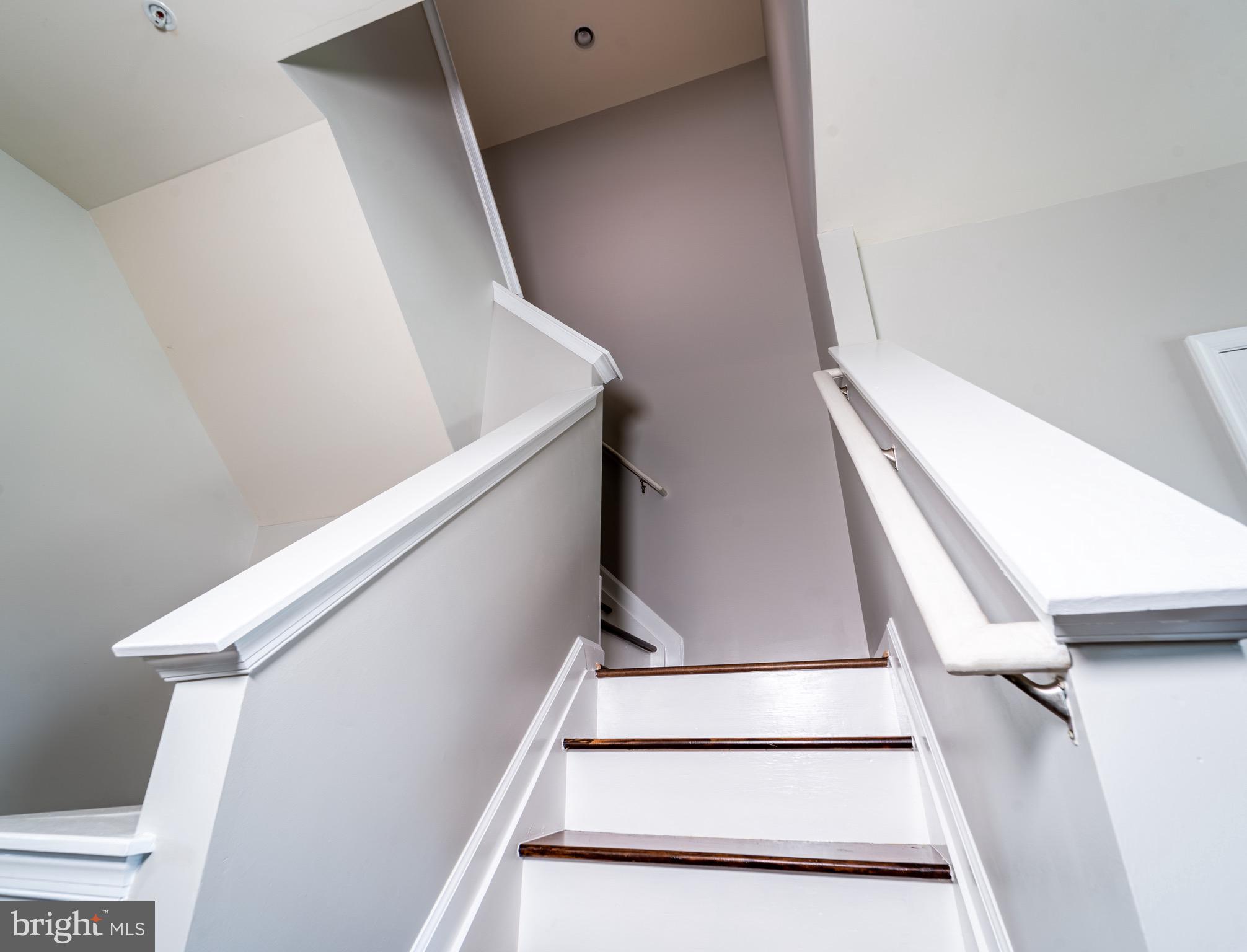 FAIRWAY VILLAGE TOWNS - Residential