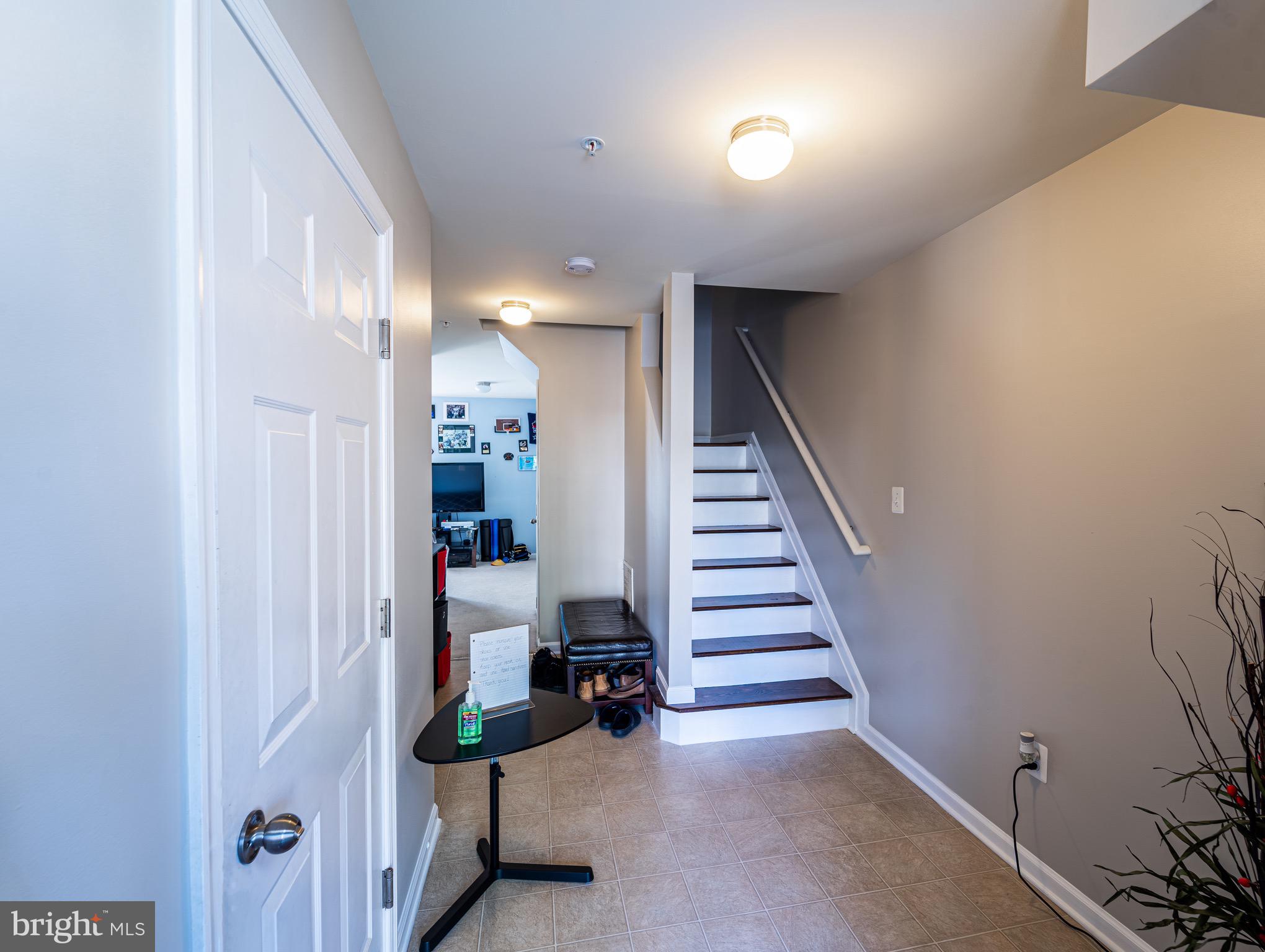 FAIRWAY VILLAGE TOWNS - Residential