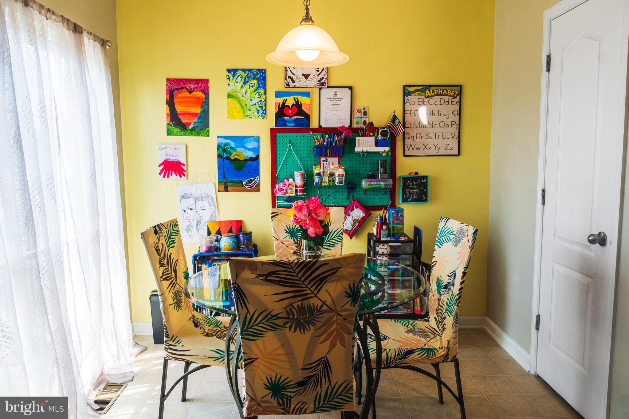 FAIRWAY VILLAGE TOWNS - Residential