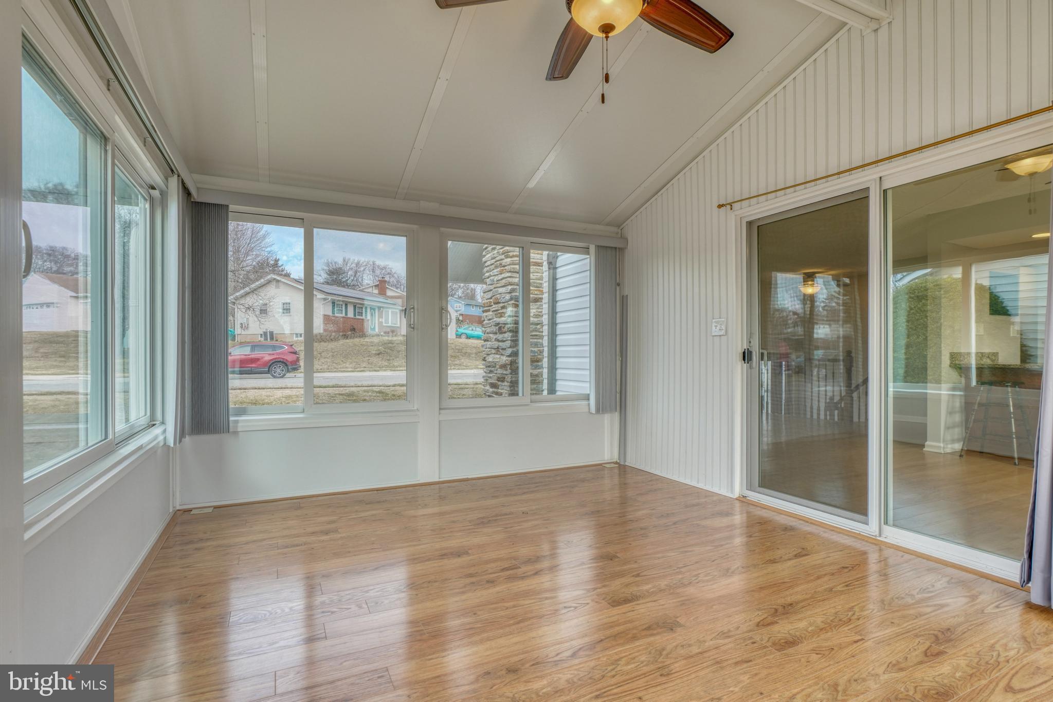 HIGH POINT - Residential Lease