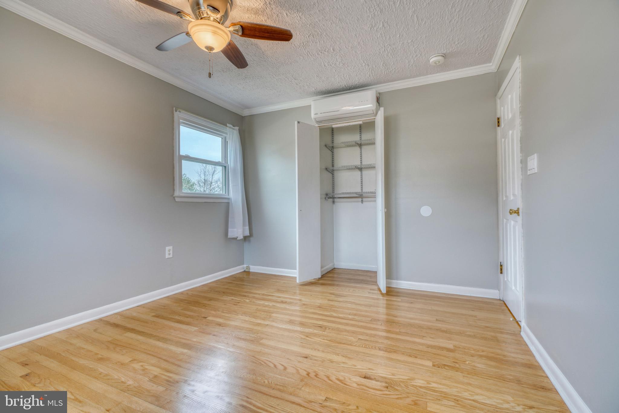 HIGH POINT - Residential Lease