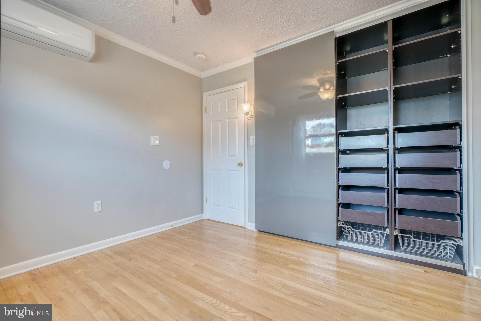 HIGH POINT - Residential Lease