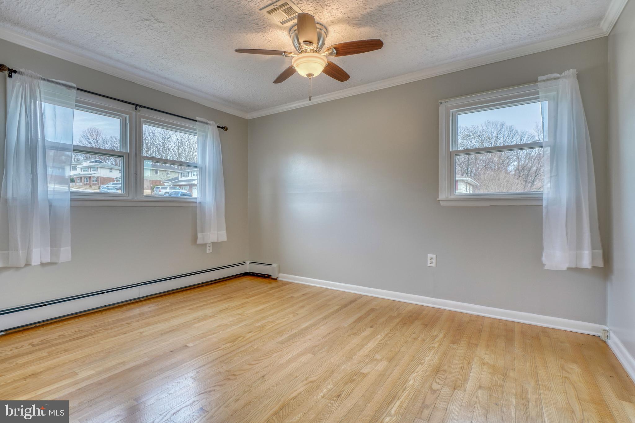 HIGH POINT - Residential Lease