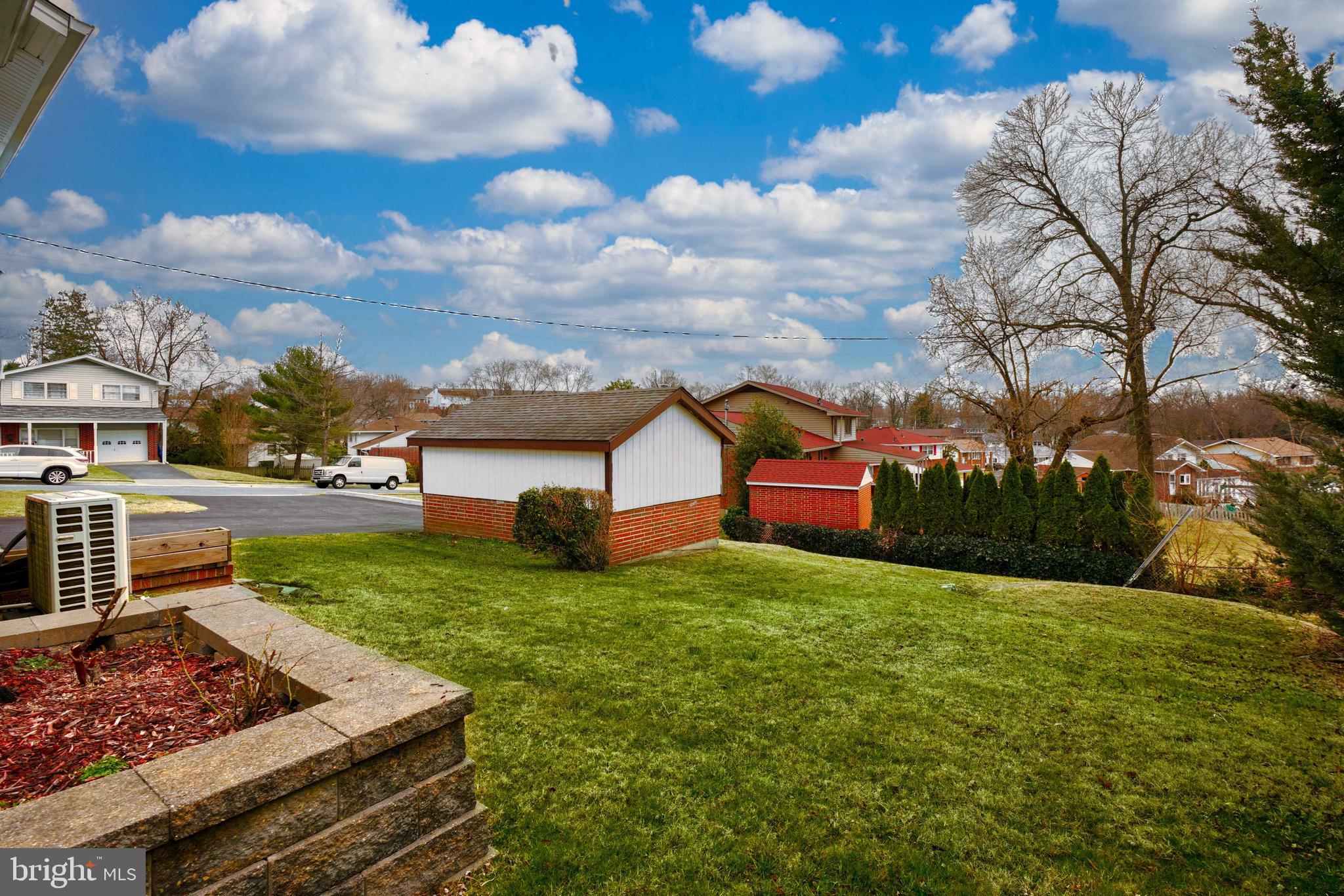 HIGH POINT - Residential Lease