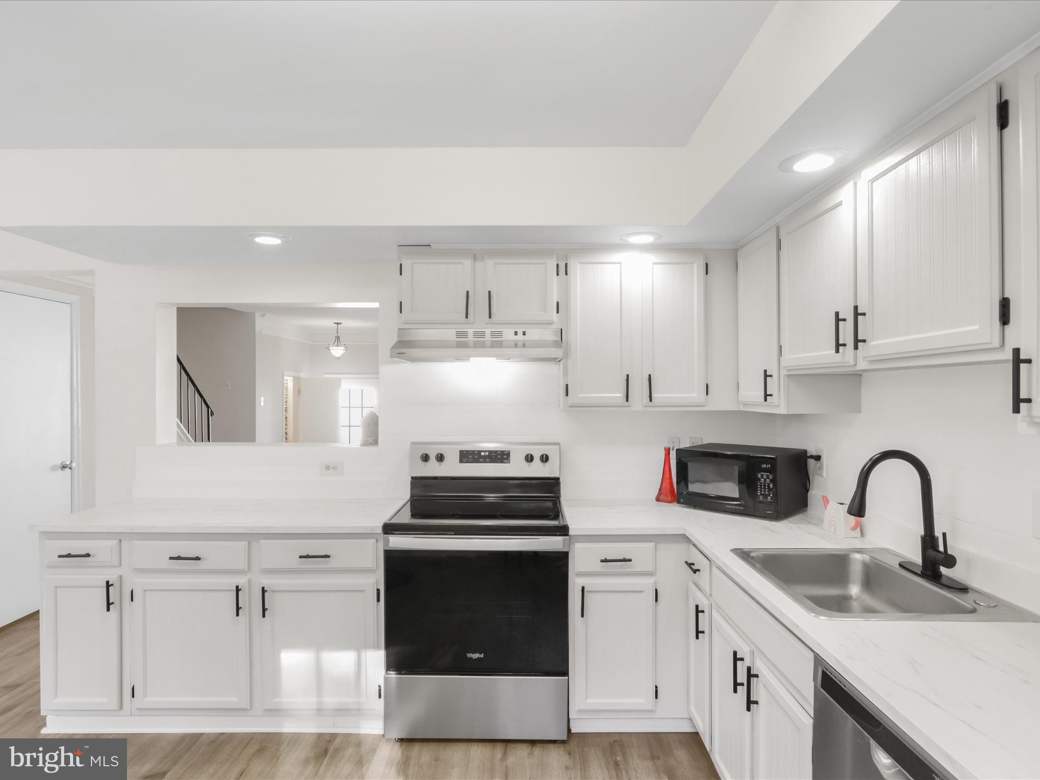 QUAIL HOLLOW - Residential